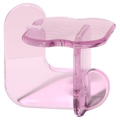 Mesa auxiliar Plump rosa, resina de poliuretano translúcida, de Ian Cochran
