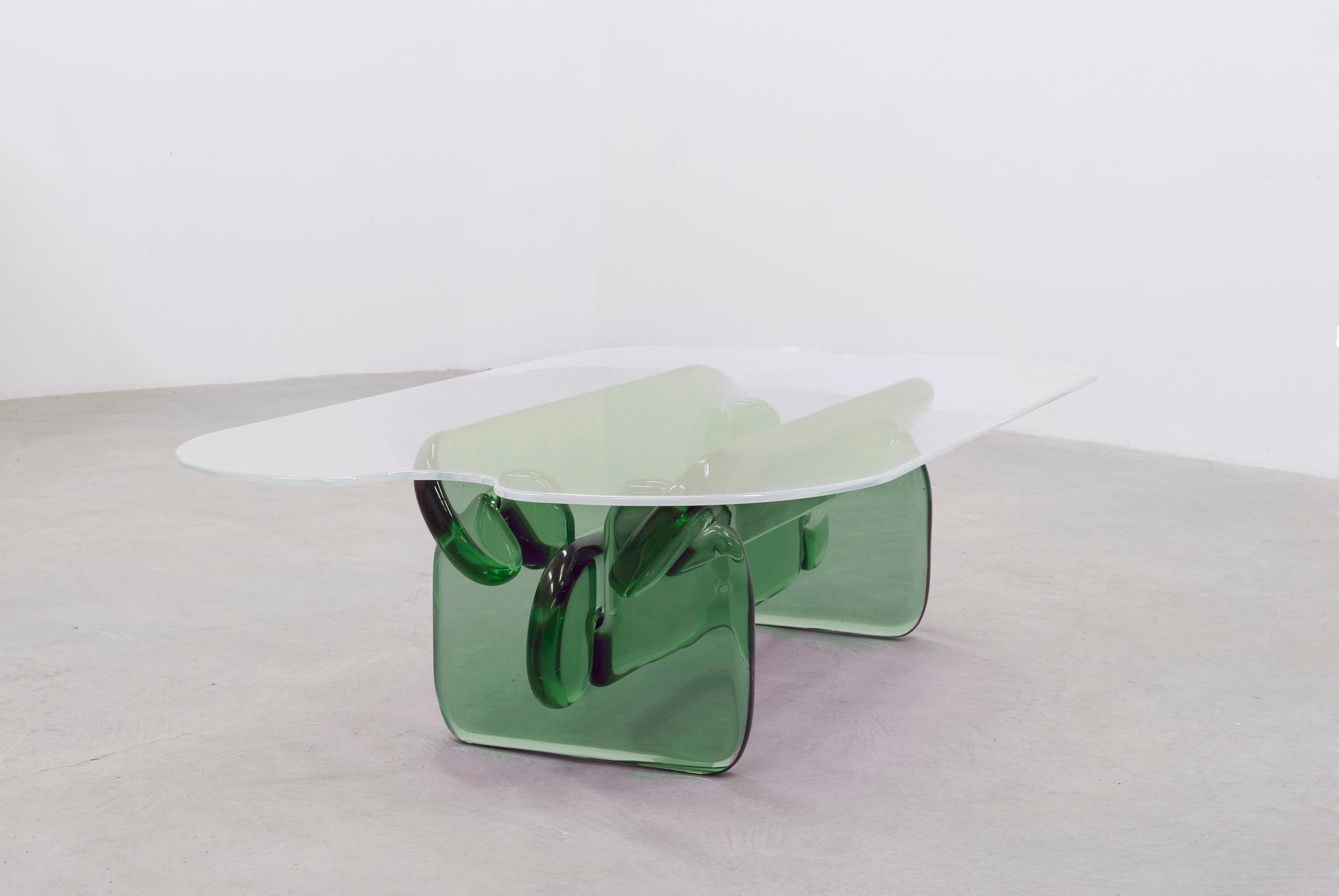 Plump resin table in Hard Candy Purple by Ian Alistair Cochran In New Condition In Brooklyn, NY
