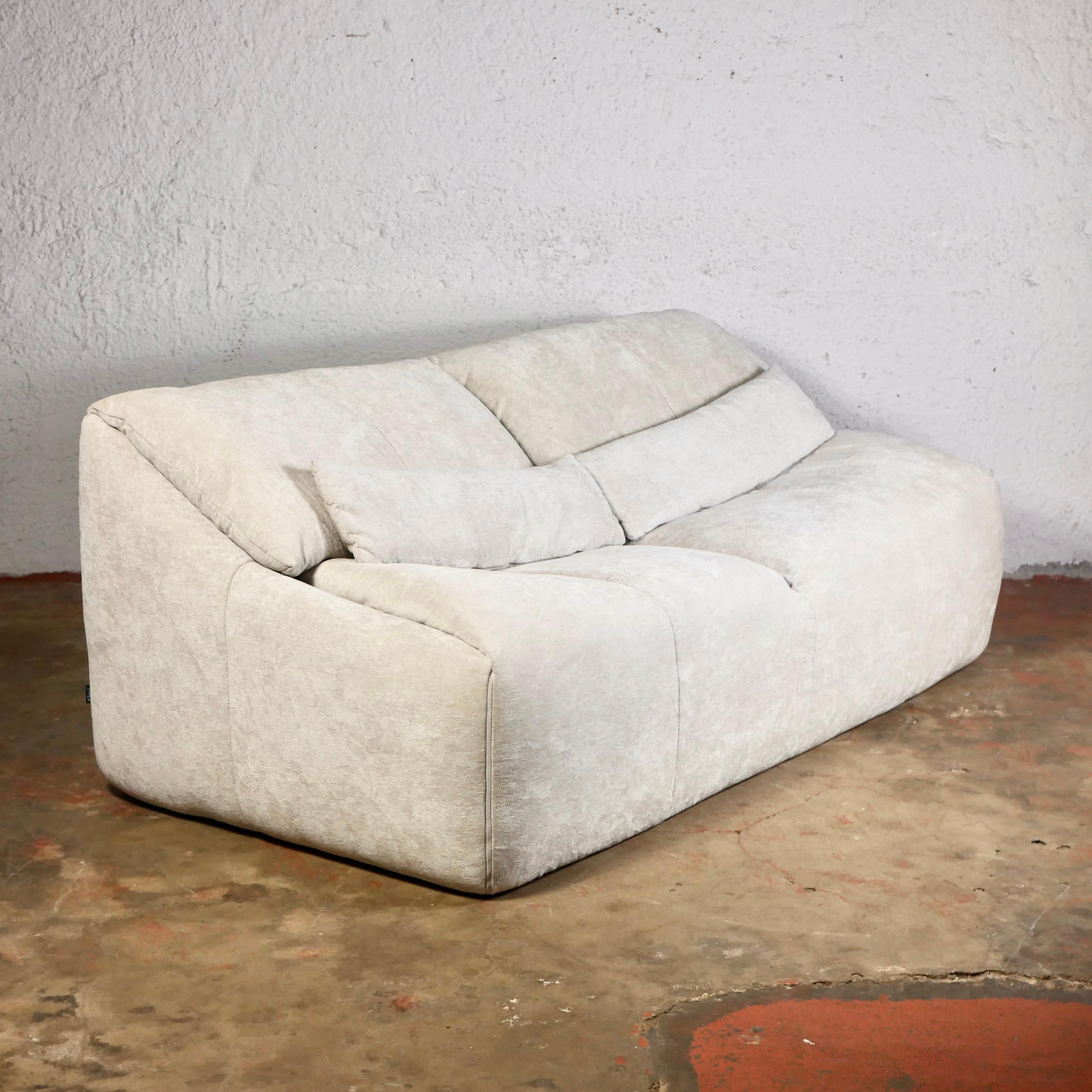 French Plumy sofa by Annie Hiéronimus for Cinna, 2017 edition