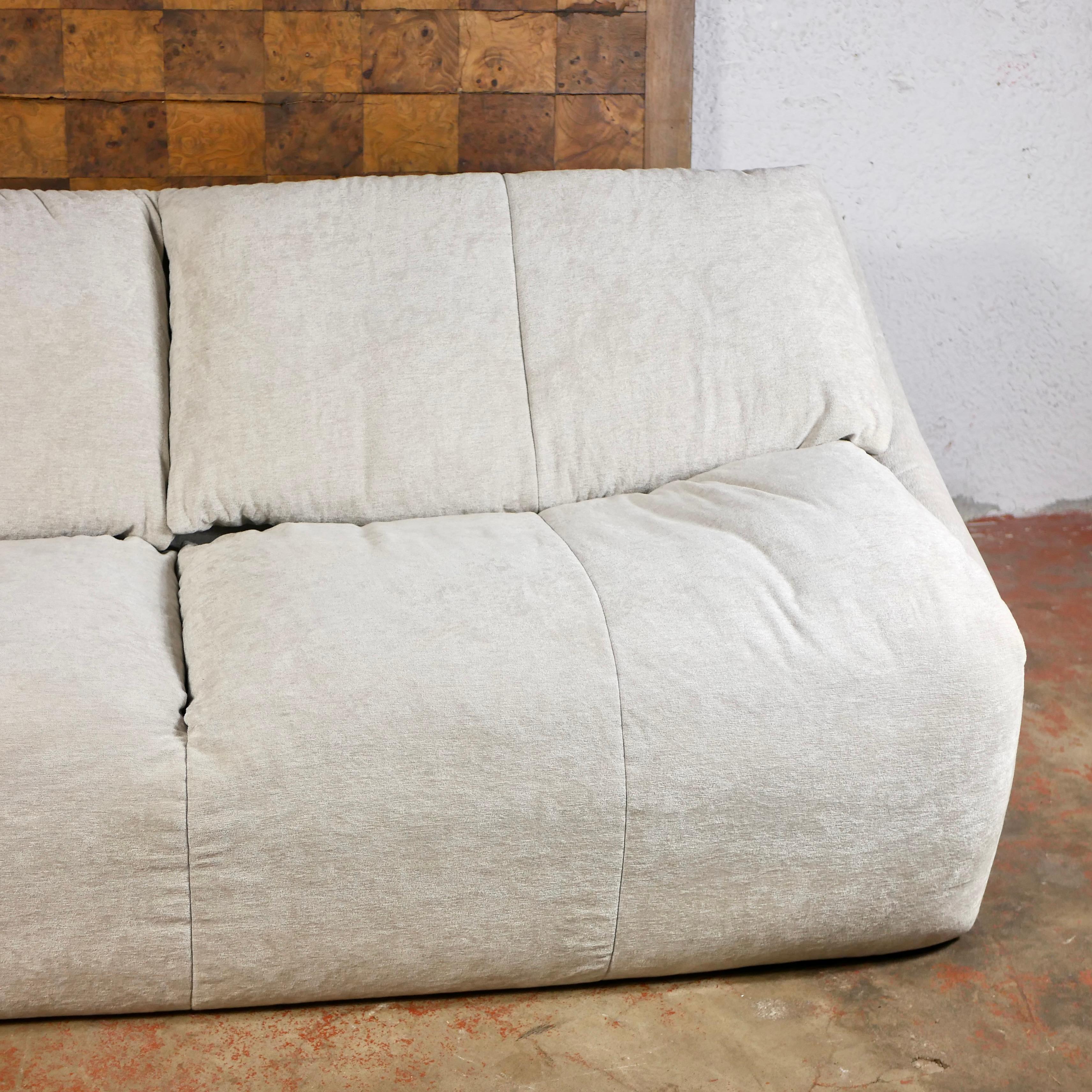 Plumy sofa by Annie Hiéronimus for Cinna, 2017 edition 1