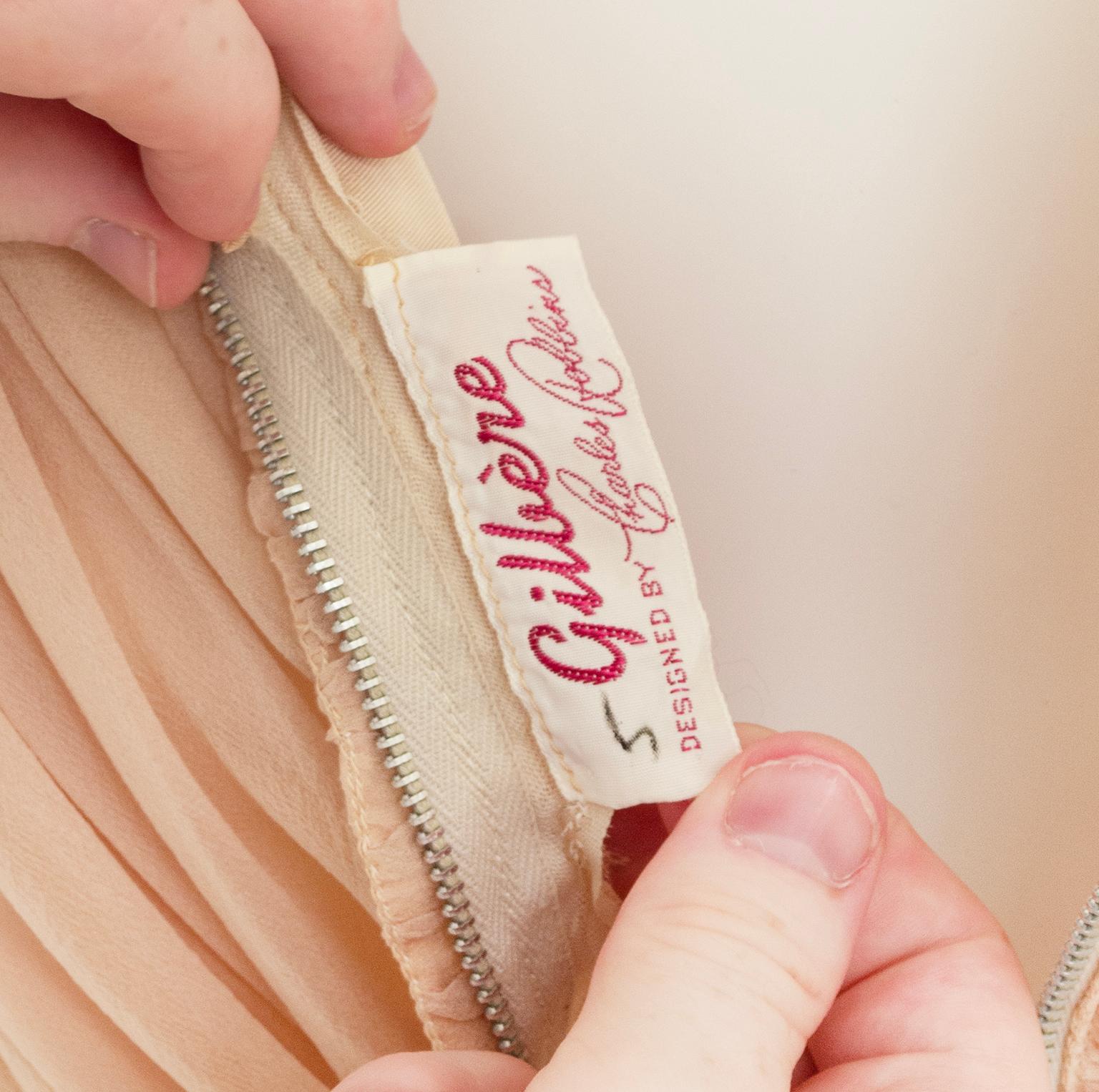 Plunging Buff Silk Chiffon Nude Dressing Cocktail Dress – XS - S, 1950s For Sale 8