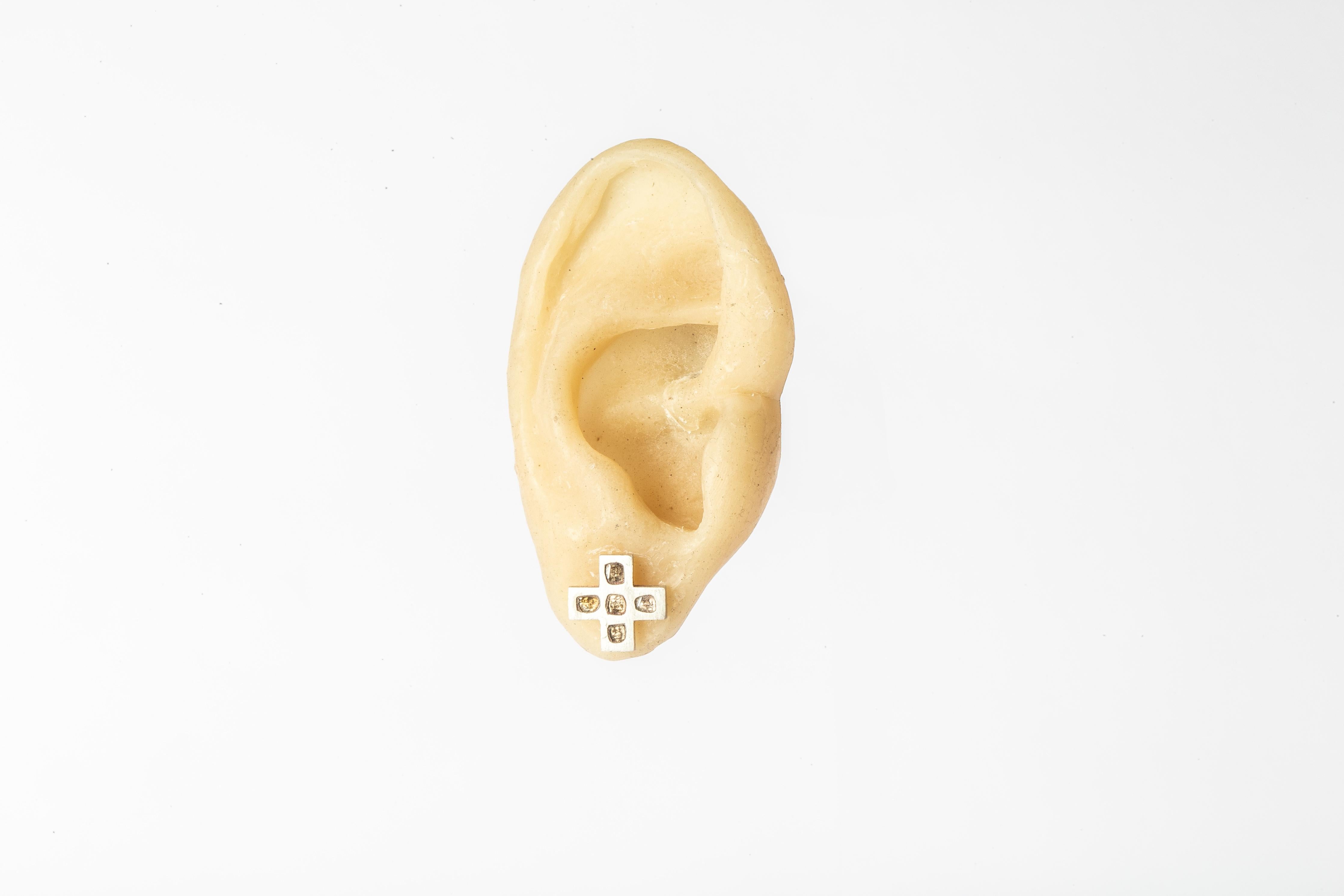 Plus Earring (Mega Pavé, 12mm, MA+DIA) For Sale 2