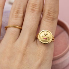 Plus qu'hier et moins que demain - 18 karat solid yellow gold ring - Augis Love