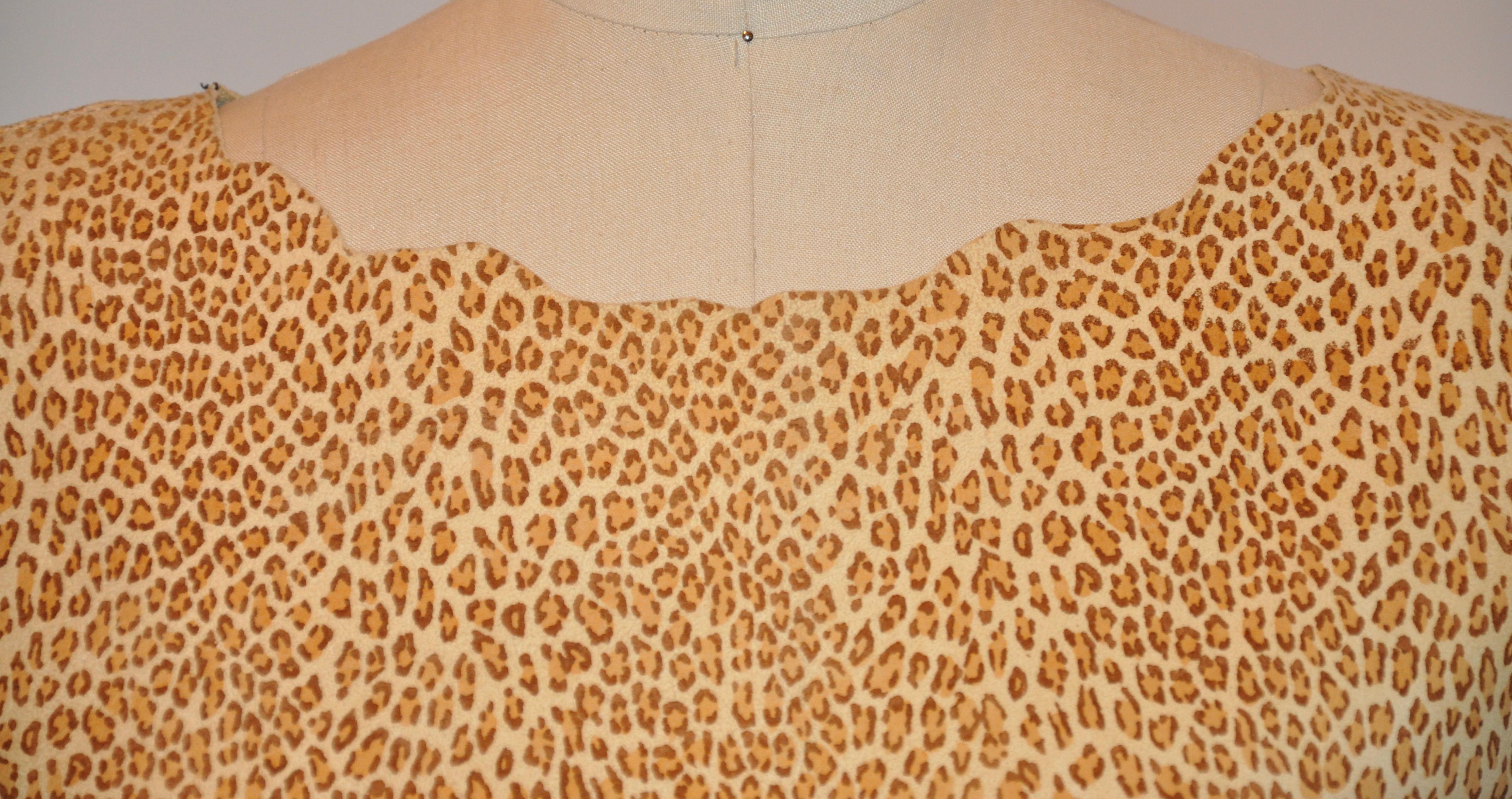 Orange Plush Chamois Leather Leopard-Print With Scallop Edge Pullover For Sale