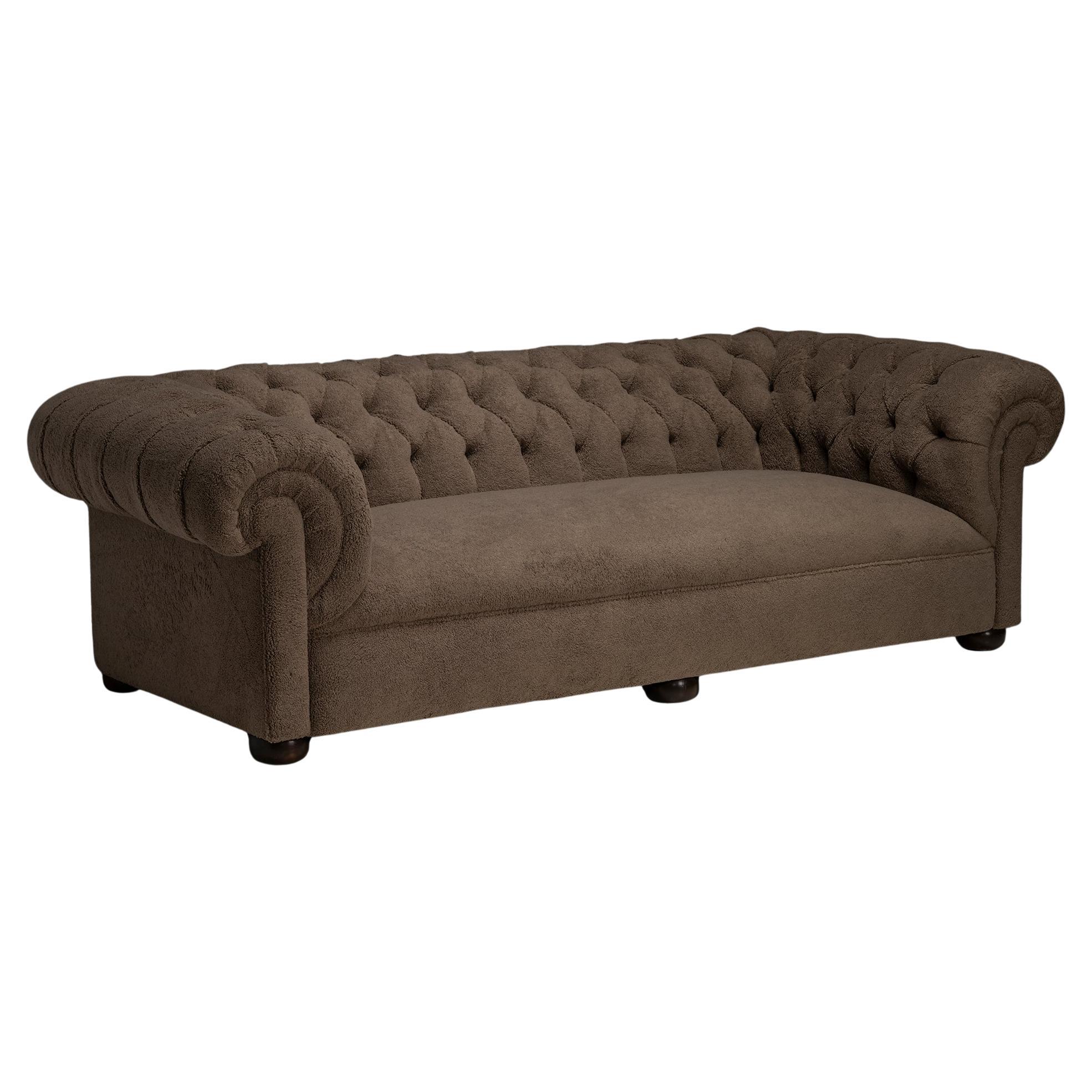 Plush Chesterfield Sofa, England circa 1890 For Sale