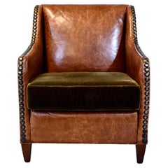 Fauteuil club anglais en cuir de châtaignier et mohair