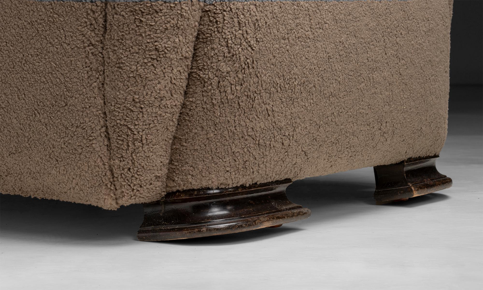 Plush Lounge Chair Denmark, 1960 (Mitte des 20. Jahrhunderts) im Angebot