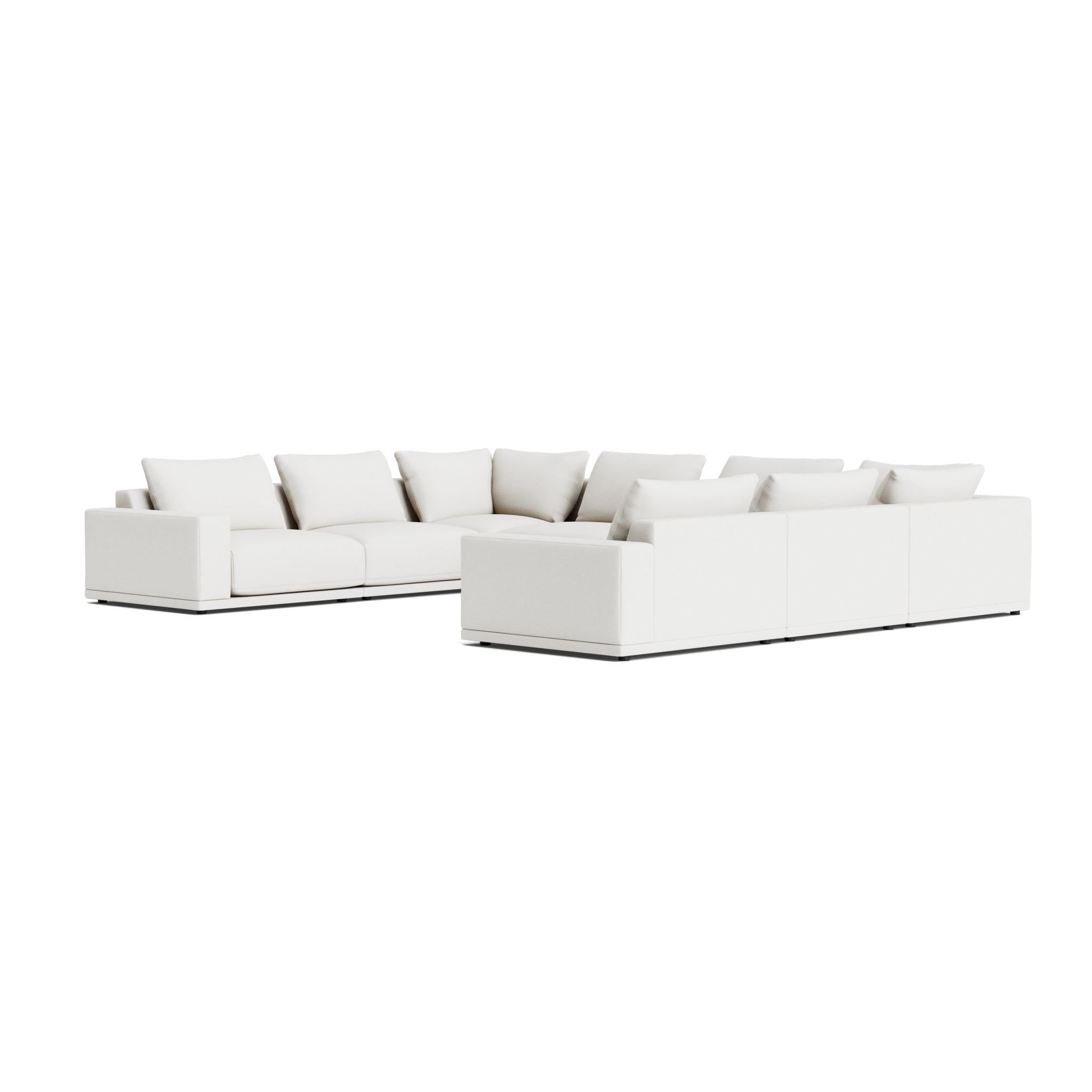 Plush Modular Modern Sofa in Premium Belgian Linen For Sale 2