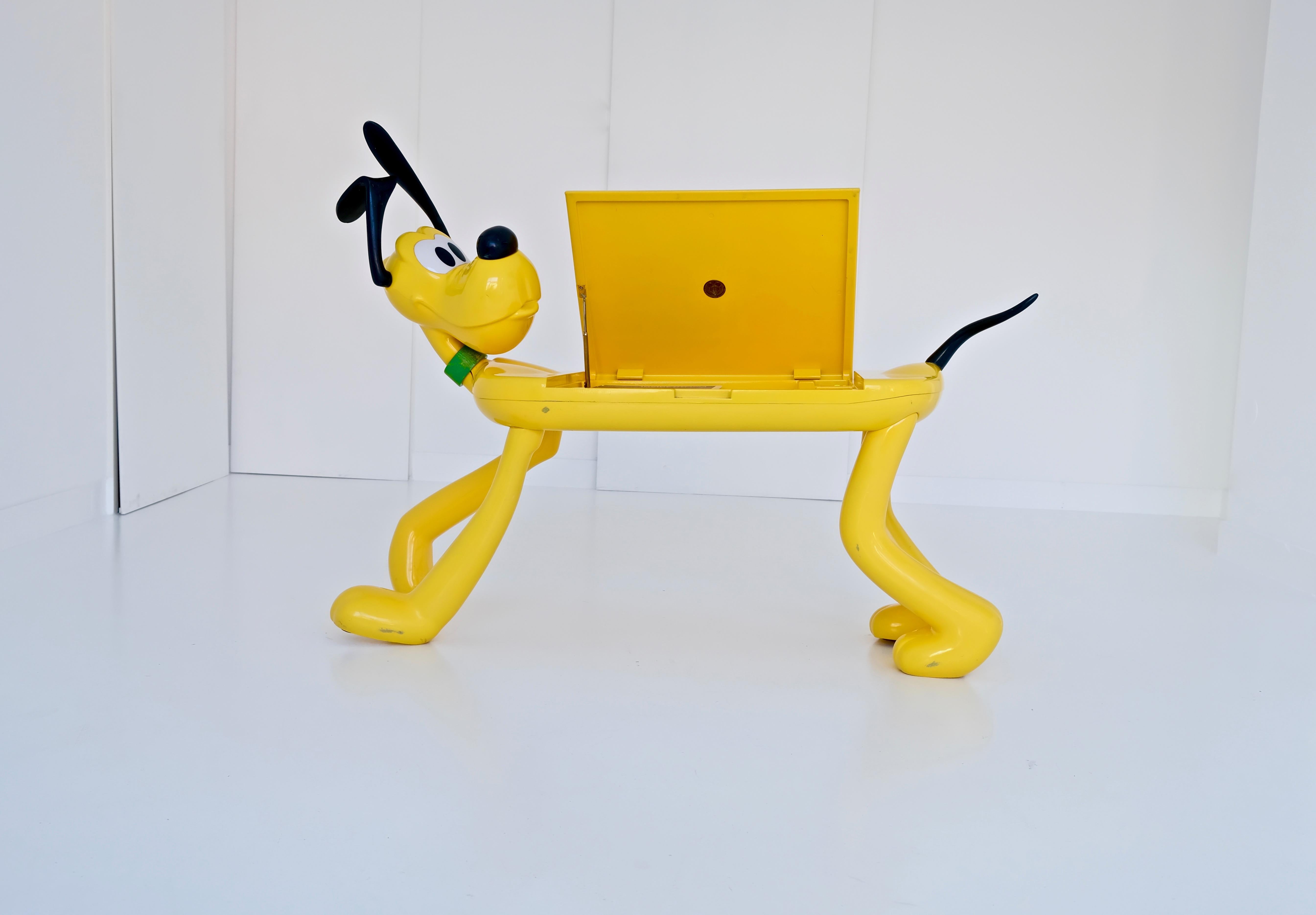 Pluto children desk for Disney by Pierre Colleu, produced by Starform, 1980 6