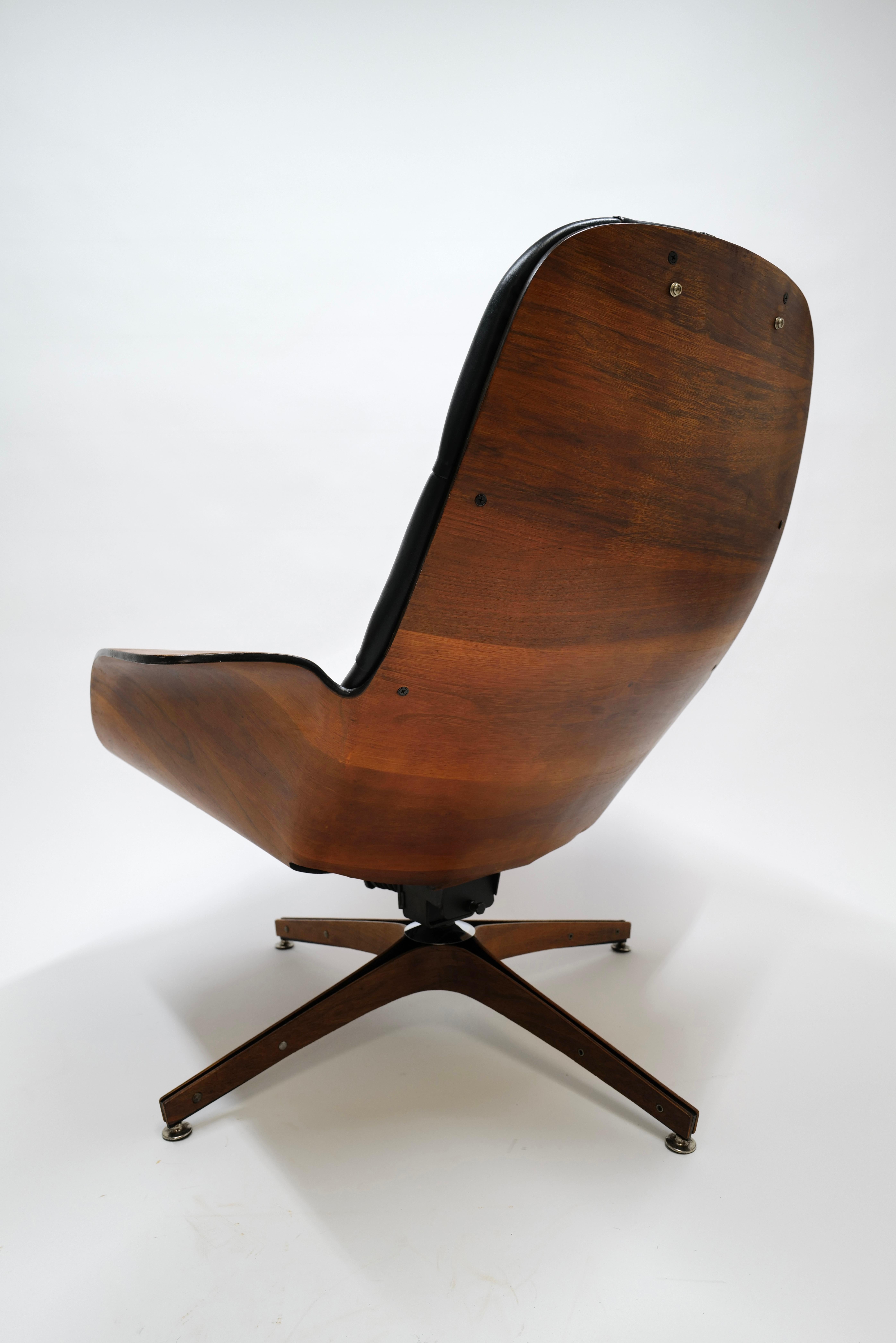 Plycraft Lounge Chair by George Mulhauser For Sale 2