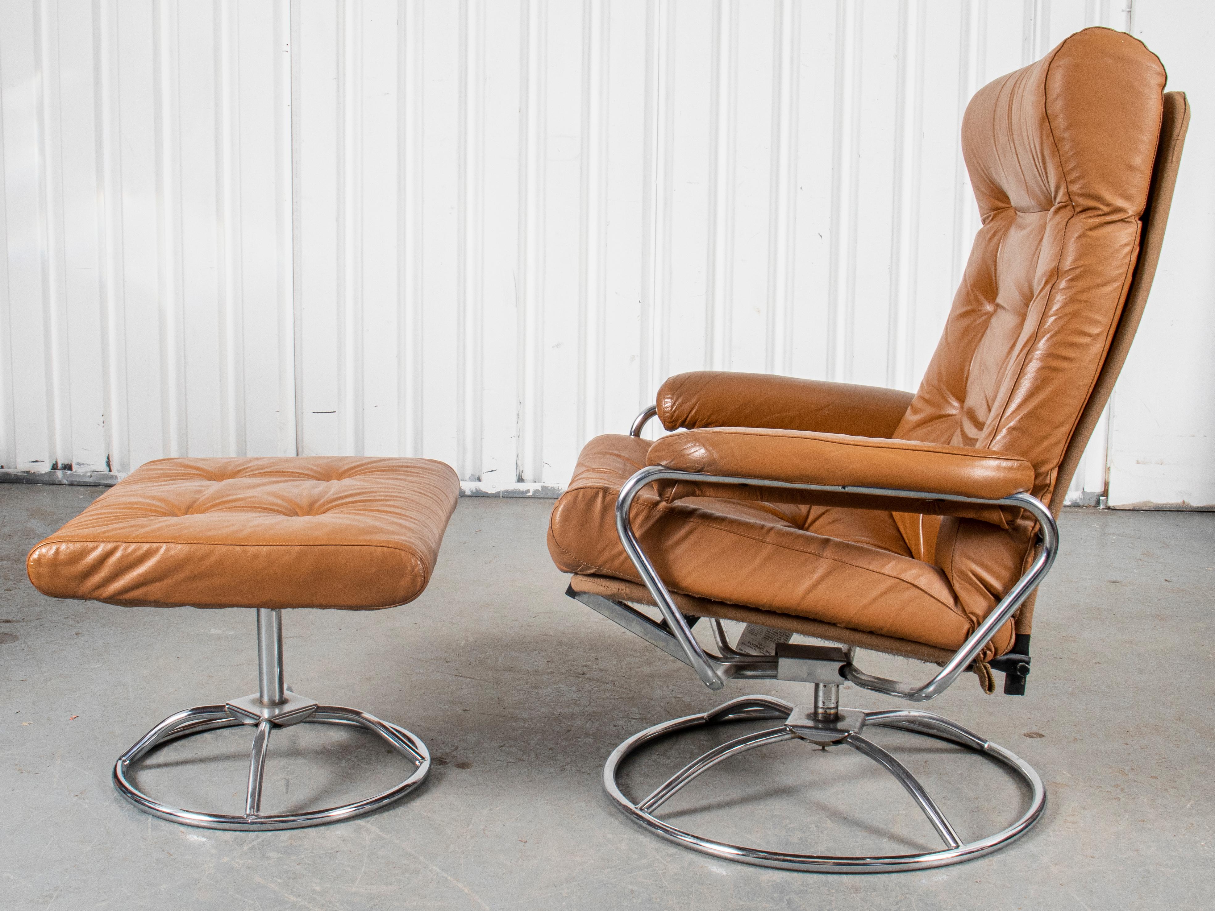 20th Century Plycraft Mid-Century Modern Reclining Lounge Chair