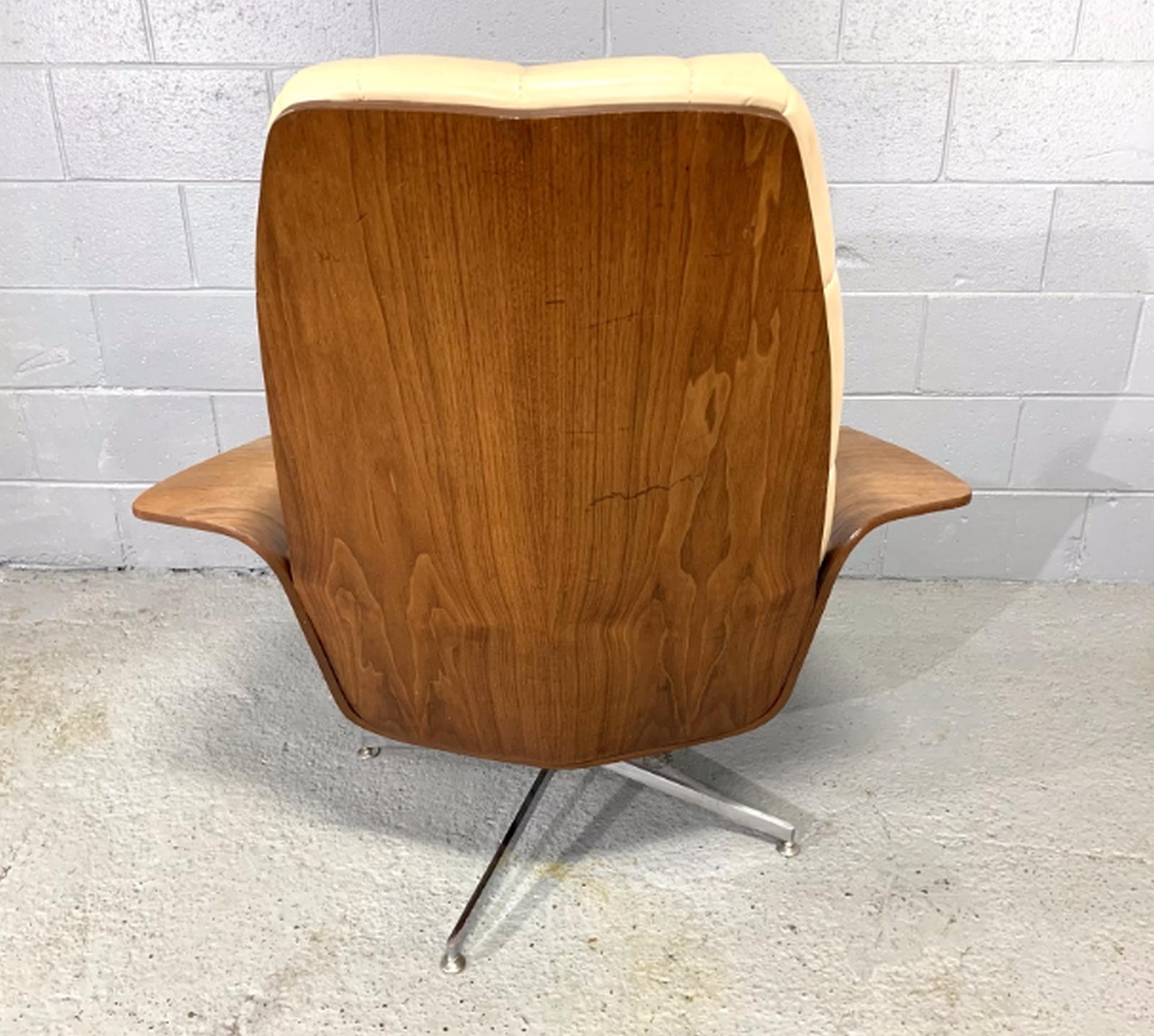 Mid-20th Century Plycraft Mid-Century Modern Teak 