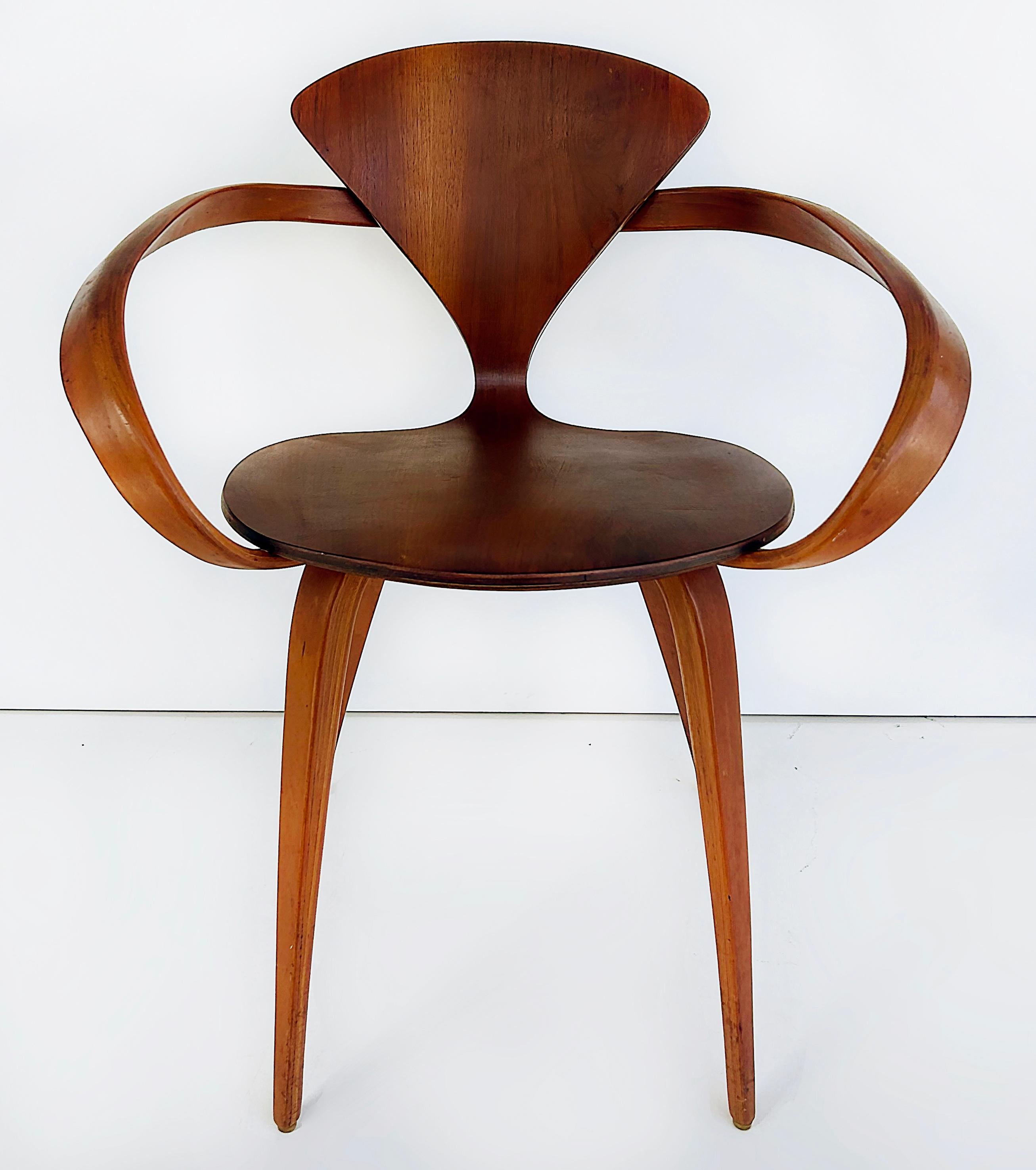 Plycraft Norman Cherner Sillones de madera curvada 