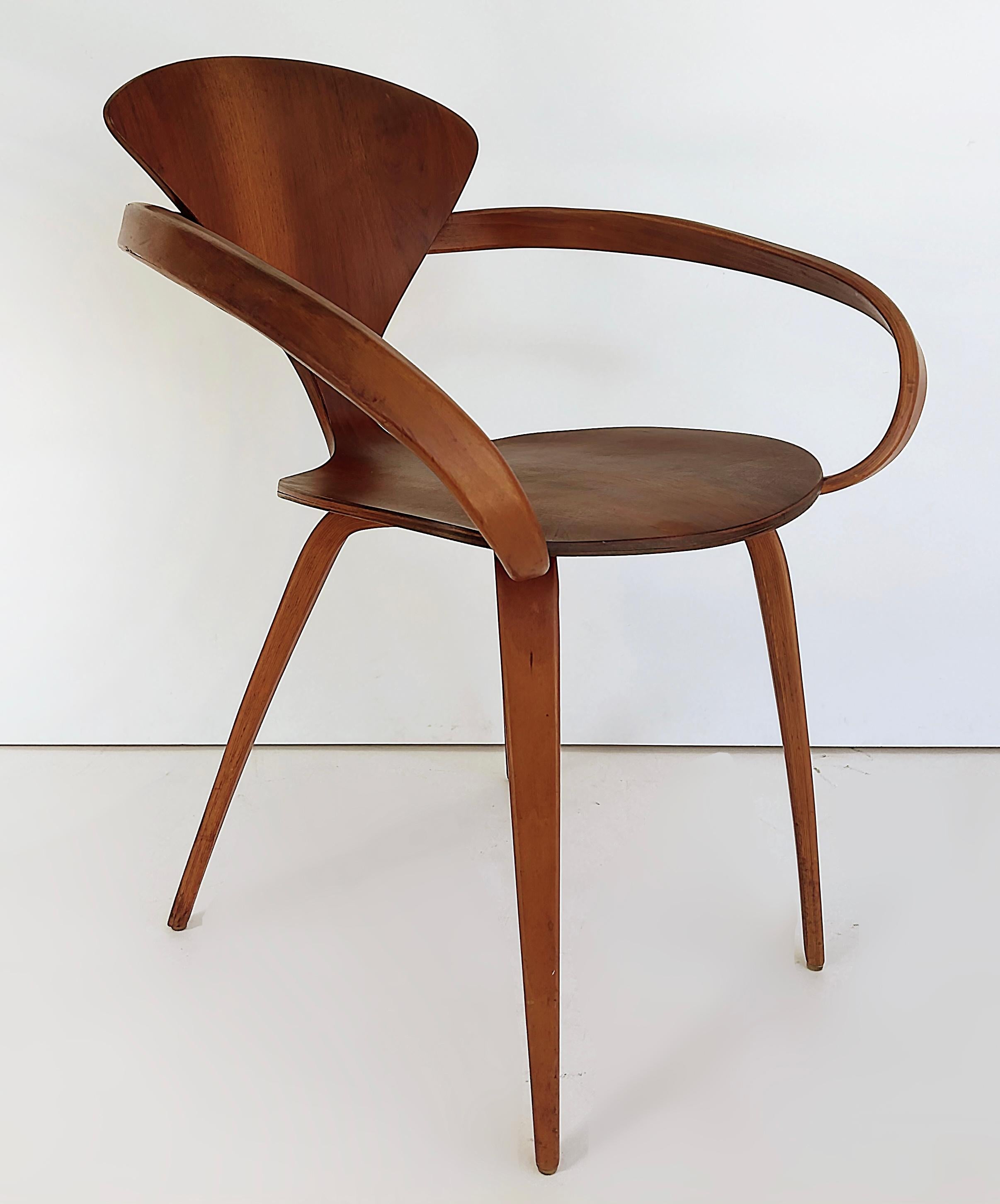 Plycraft Norman Cherner Sillones de madera curvada 