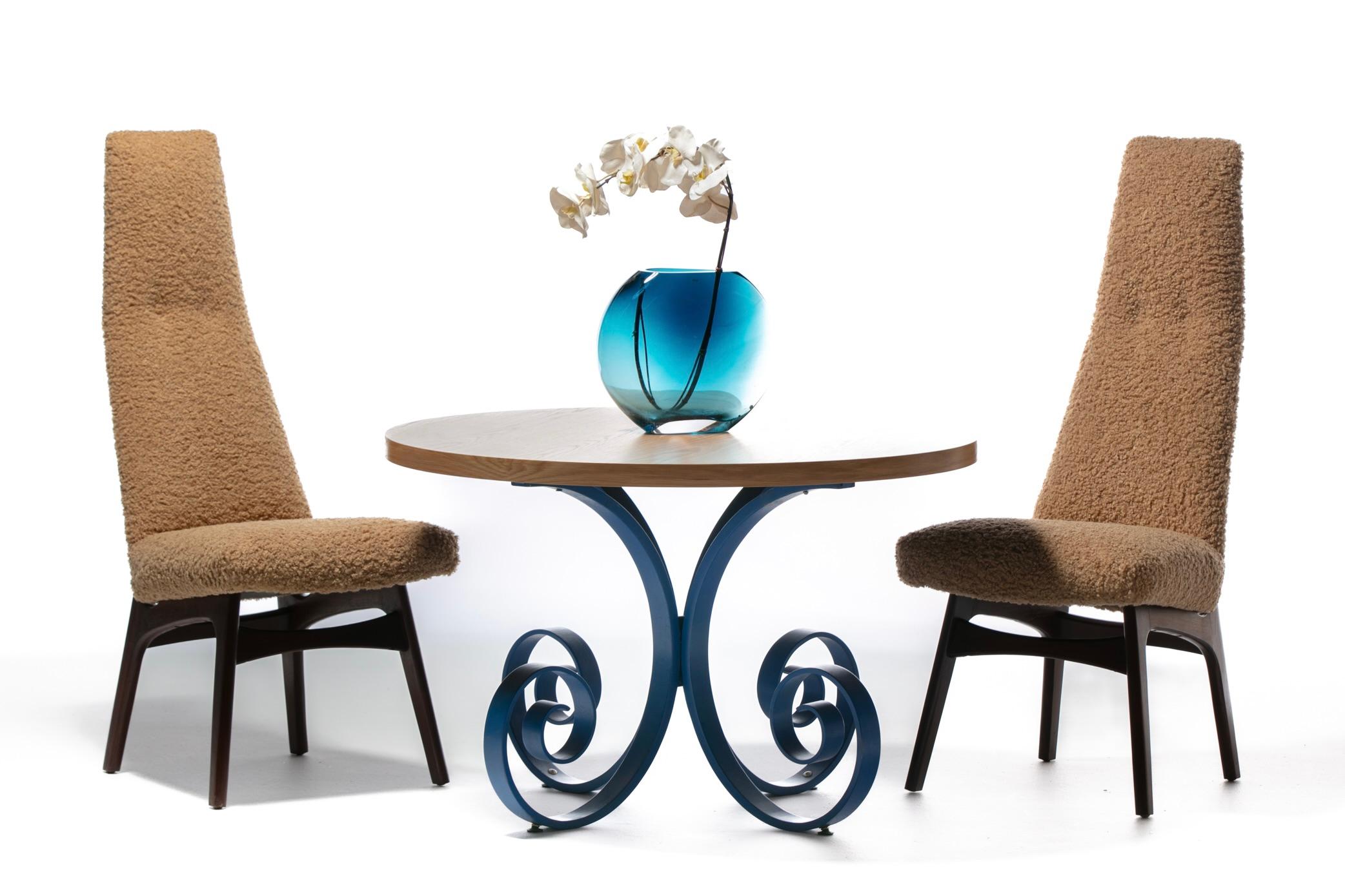 Mesa Sultana de roble y laca azul de George Mulhauser c. 1950 en venta 5