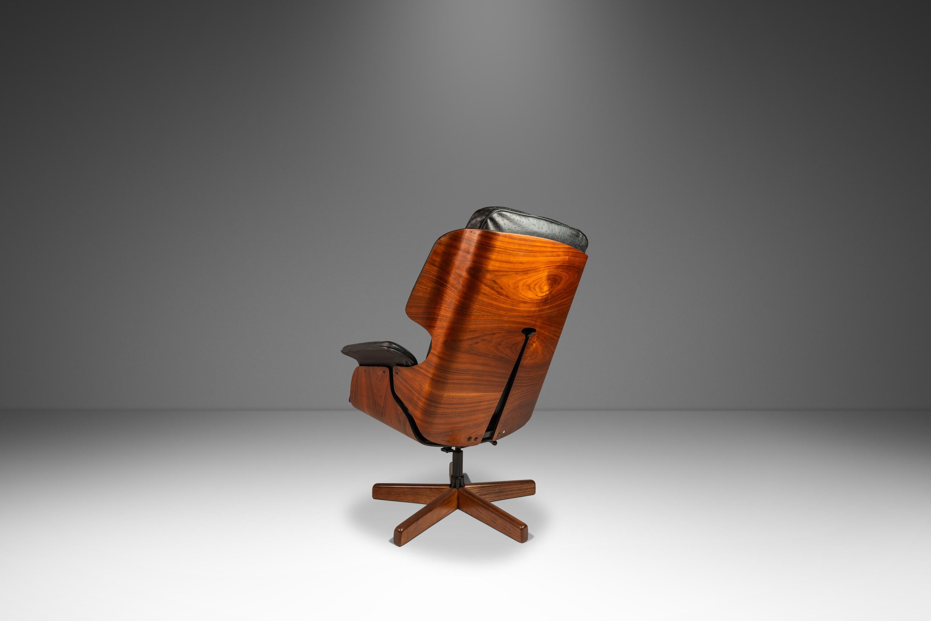 Silla de madera curvada estilo Plycraft, Kipp Stewart para Drexel Declaration, EE.UU., c. 1960 Moderno de mediados de siglo en venta