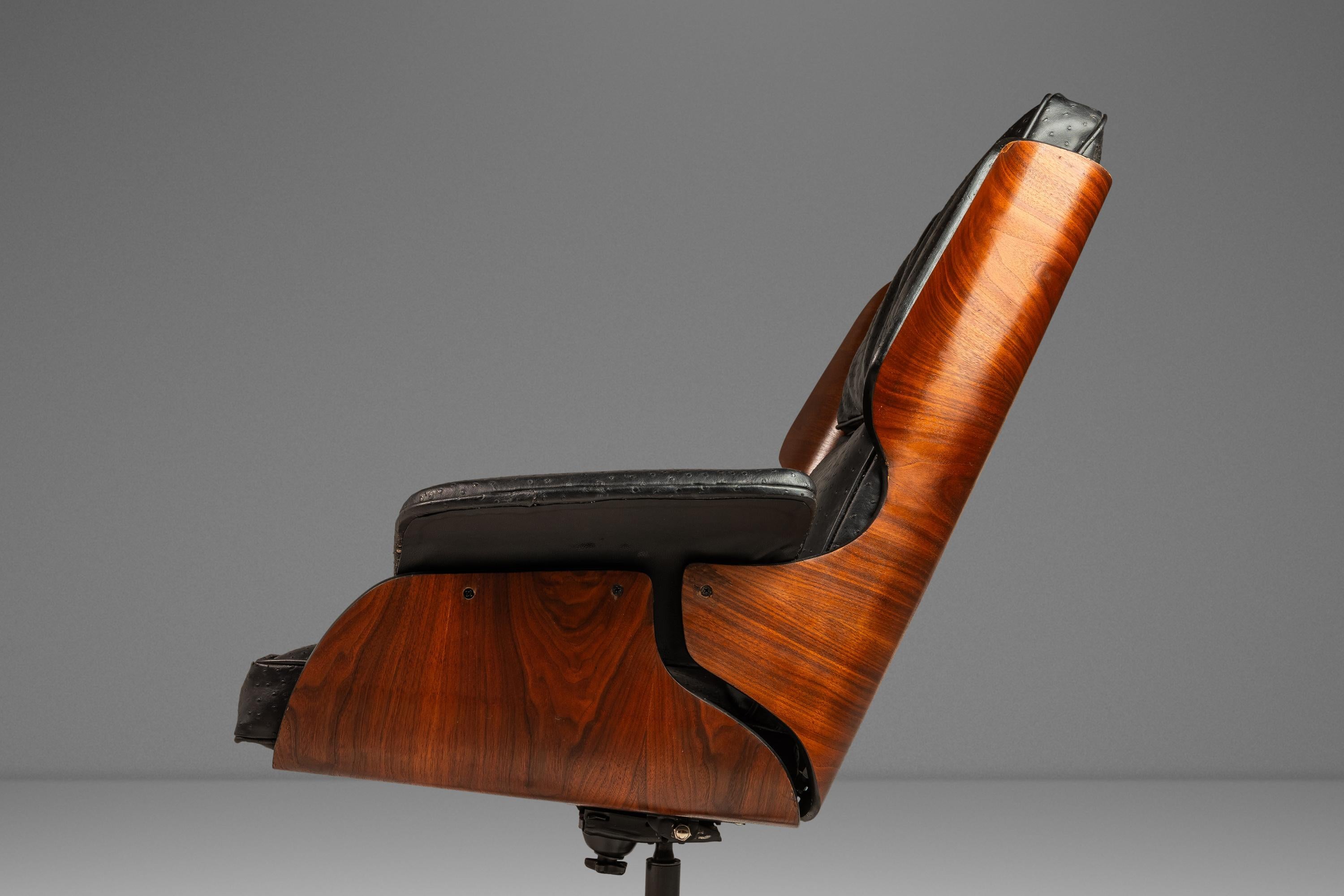 Silla de madera curvada estilo Plycraft, Kipp Stewart para Drexel Declaration, EE.UU., c. 1960 en venta 1
