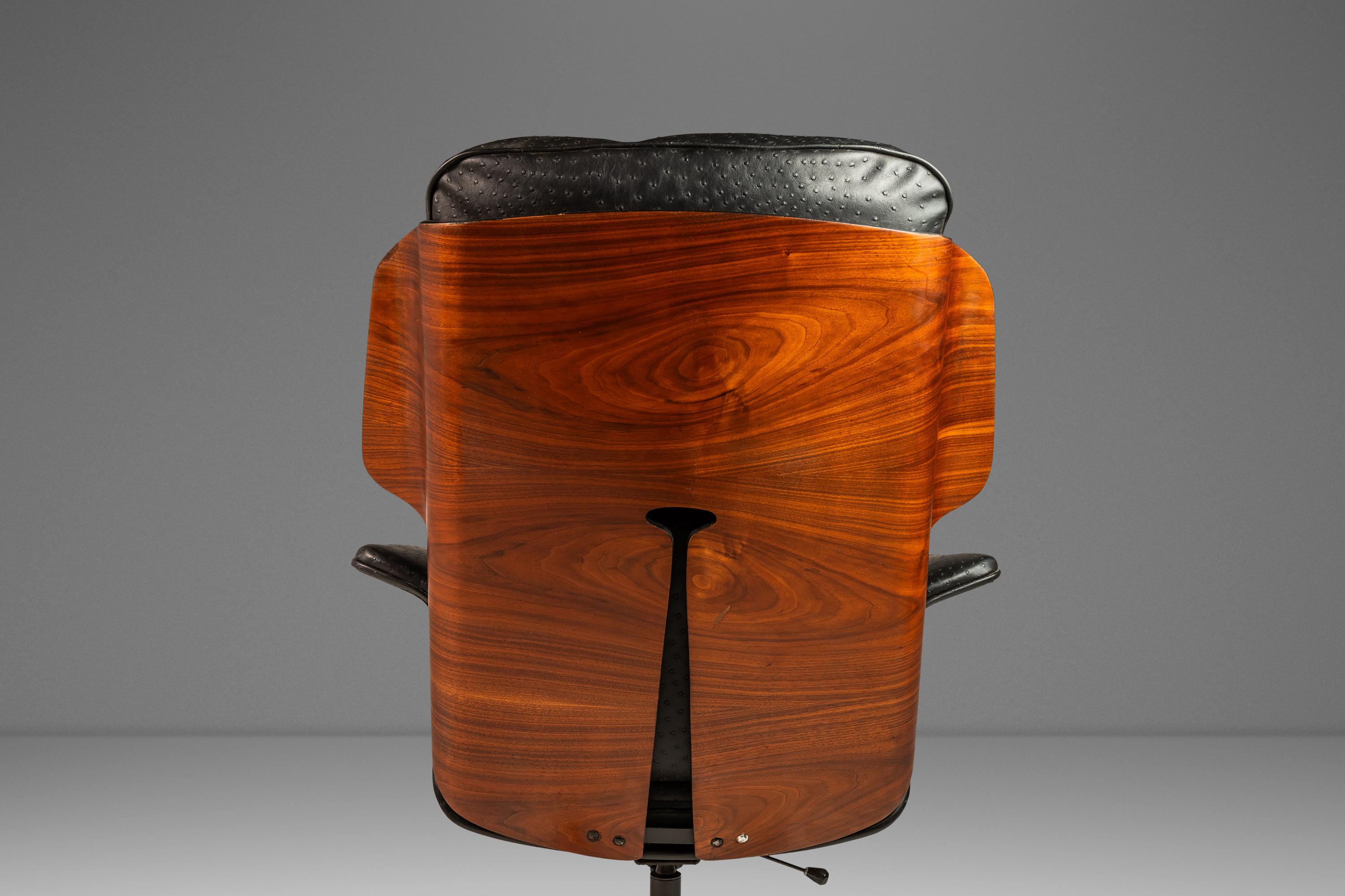 Silla de madera curvada estilo Plycraft, Kipp Stewart para Drexel Declaration, EE.UU., c. 1960 en venta 2
