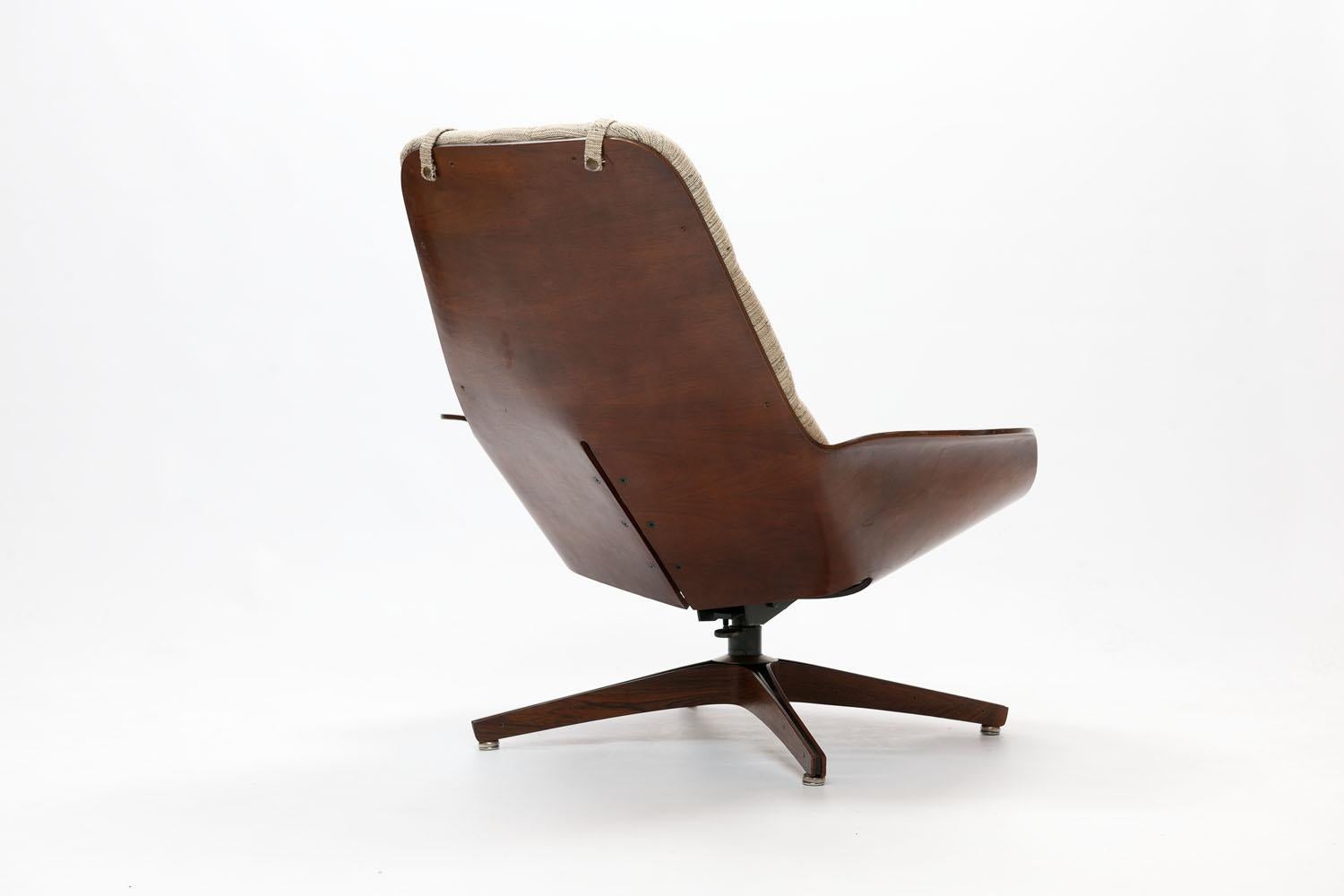 Plycraft Walnuss-Sperrholz-Drehstuhl 'Mr. Chair' von George Mulhauser (Mitte des 20. Jahrhunderts)