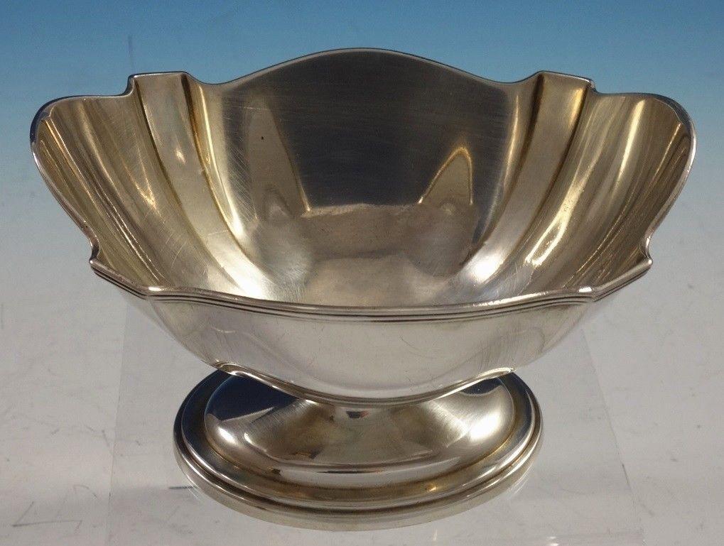 Exceptional Plymouth by Gorham sterling silver waste bowl marked #A2415. This piece measures 5 1/2 x 3 1/2 x 3 5/8, and it weighs 5.7 troy ounces. There is a date inscription on the side of the bowl Feb. 12, 1914 (see photos). This piece is in