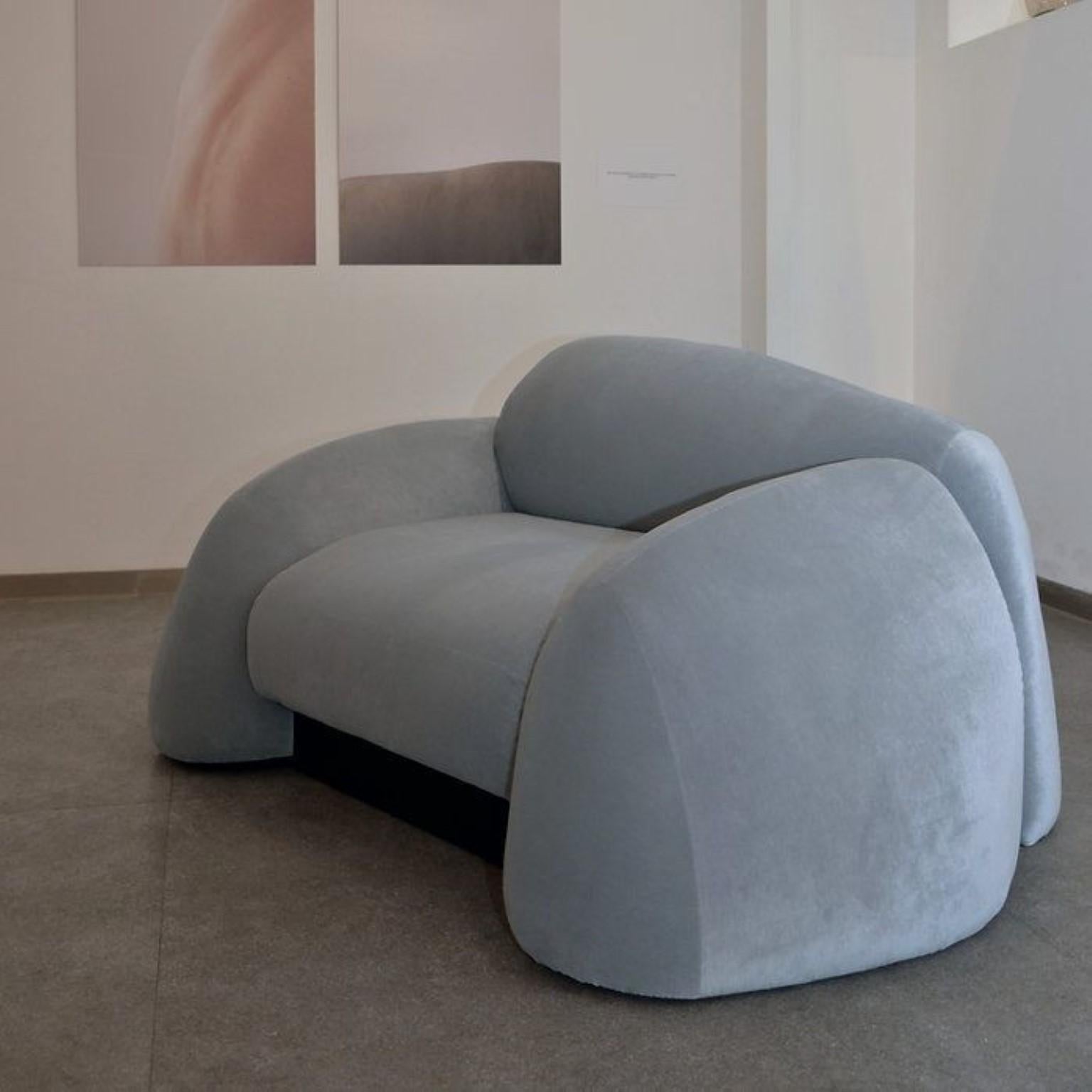 Plyn Armchair by Faina In New Condition In Geneve, CH