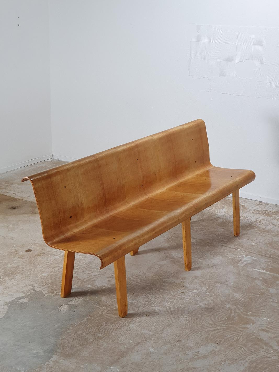 This plywood bench has only had two owners. The first: a primary school in Amsterdam, left vacant for many years; until the second: a passionate design collector, who saved the plywood bench from demolition. The bench has delicate seating,