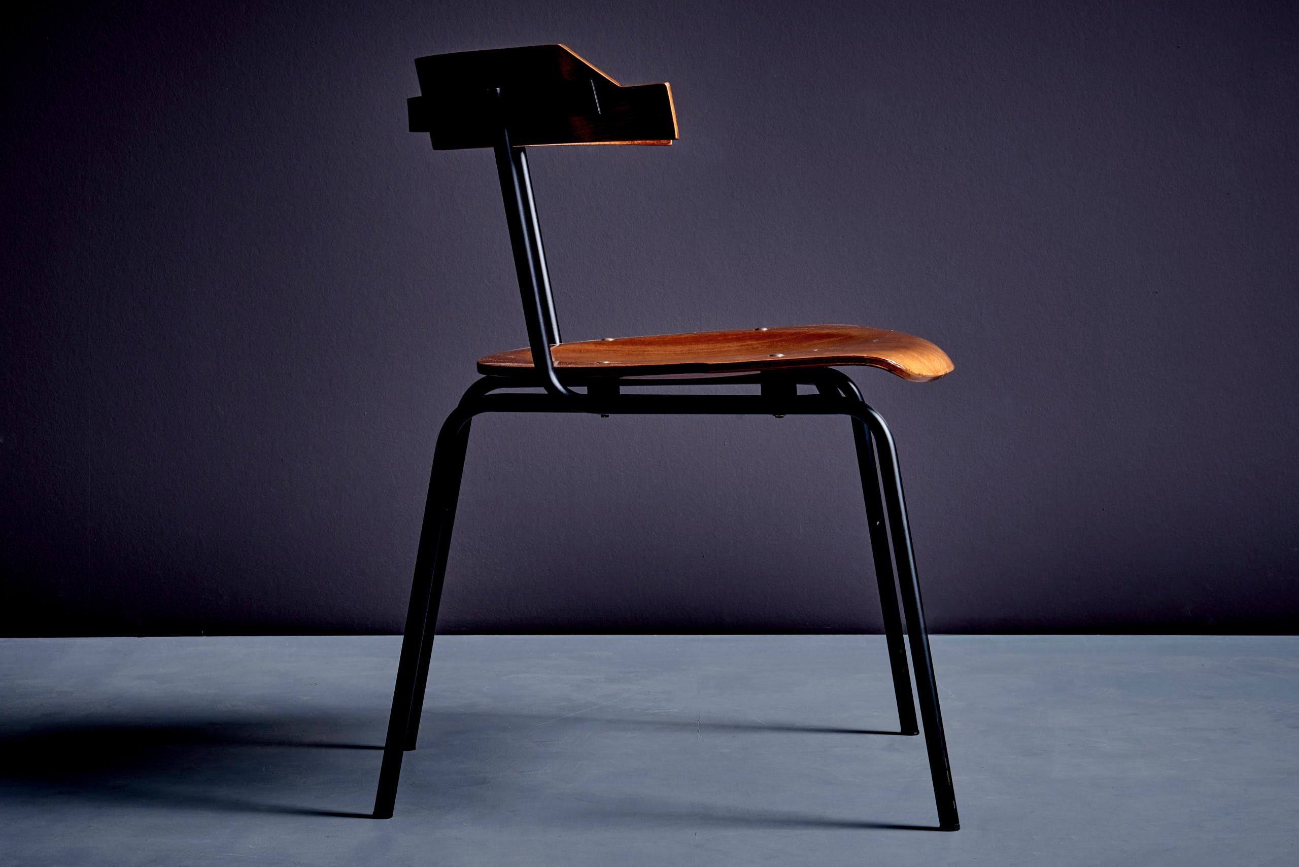 italien Ensemble de chaises en contreplaqué par Giampiero Vitelli pour Rossi d'Albizzate en vente