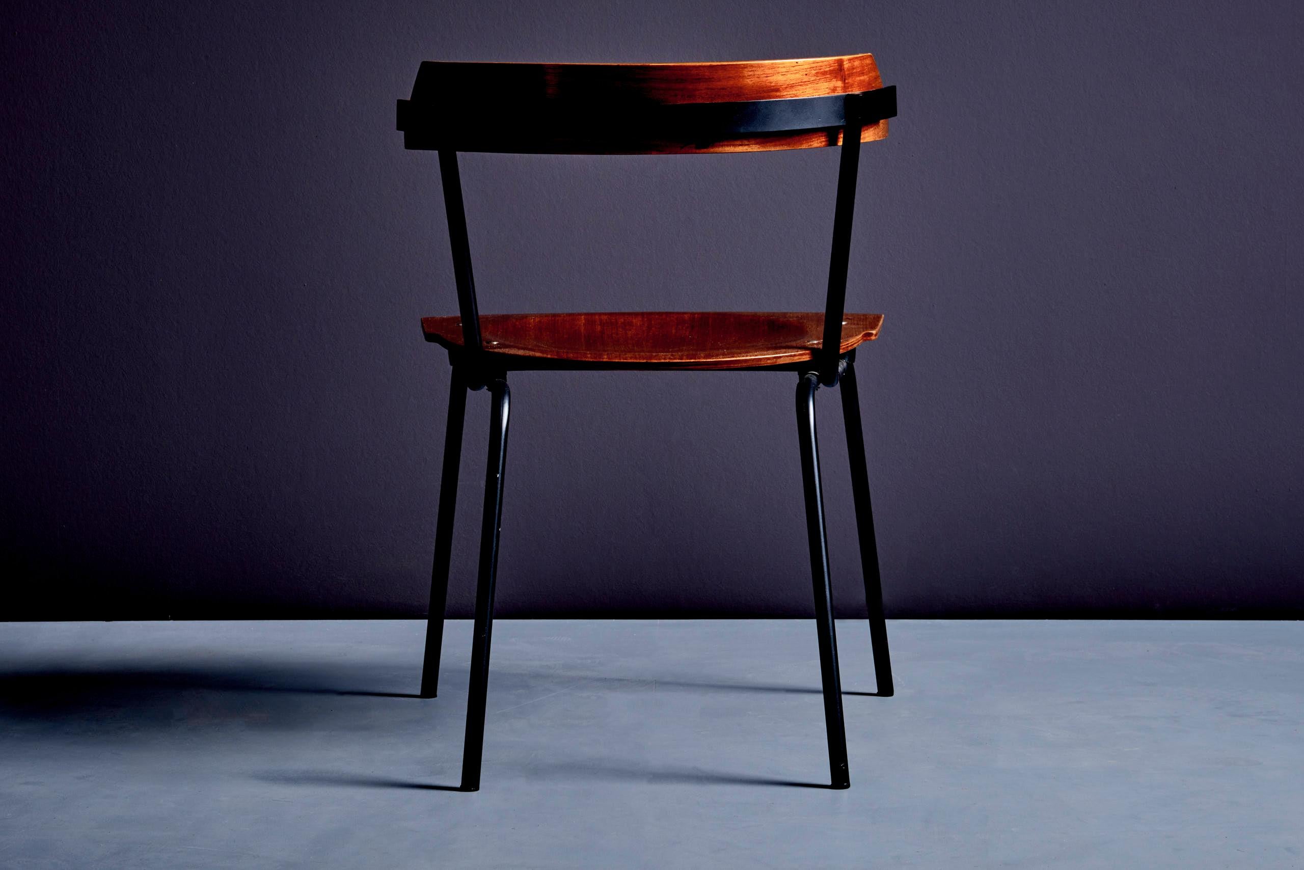 20ième siècle Ensemble de chaises en contreplaqué par Giampiero Vitelli pour Rossi d'Albizzate en vente