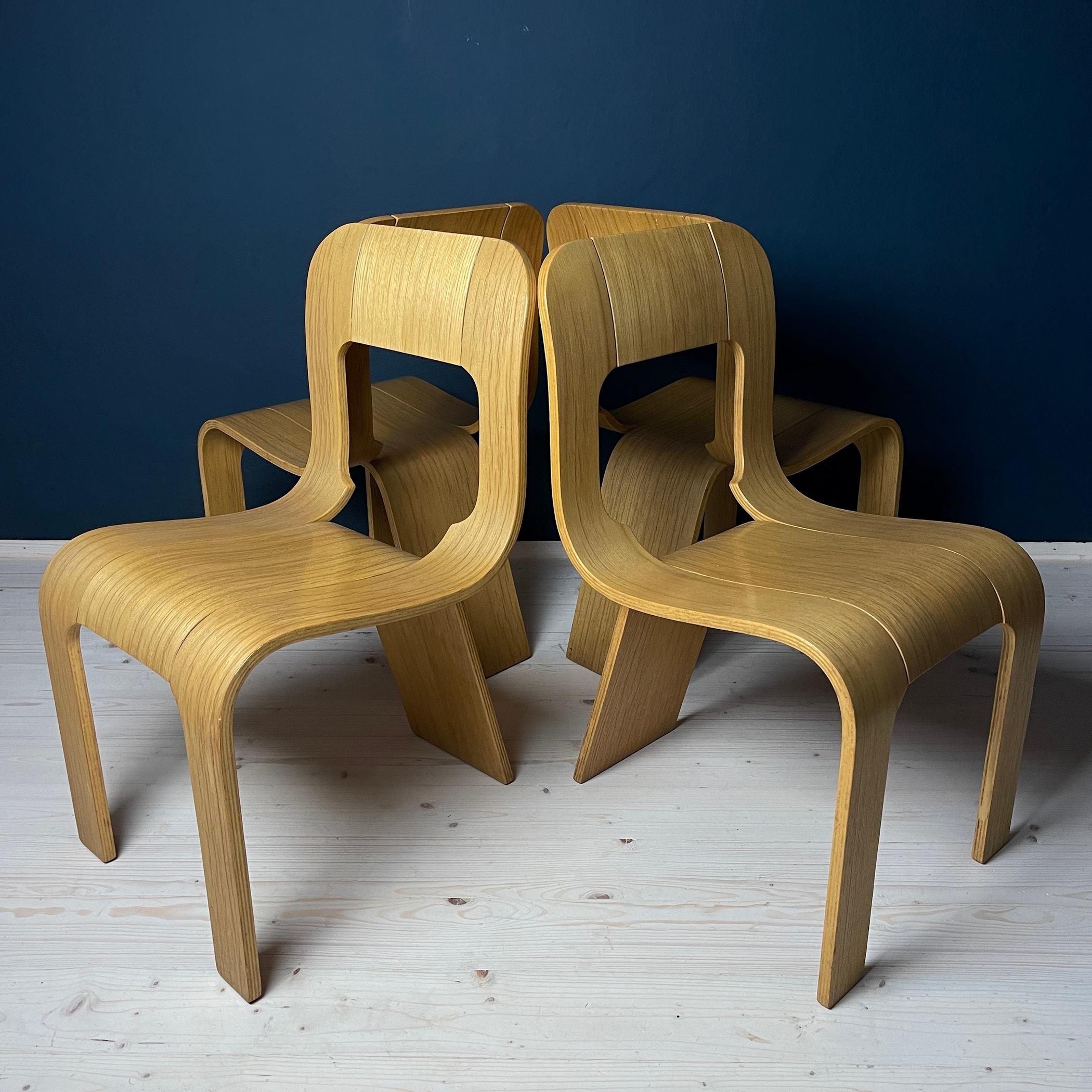 Plywood dining chairs Esse by Gigi Sabadin for Stilwood Italy 1973s Set of 4  In Good Condition For Sale In Miklavž Pri Taboru, SI