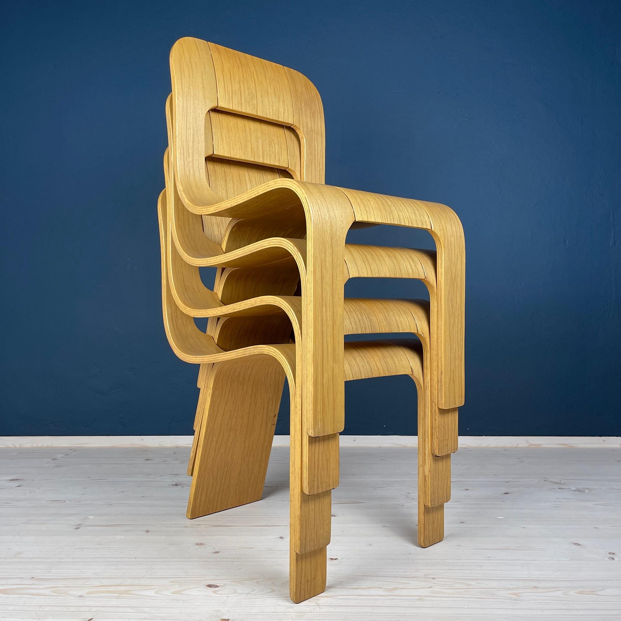 20th Century Plywood dining chairs Esse by Gigi Sabadin for Stilwood Italy 1973s Set of 4  For Sale