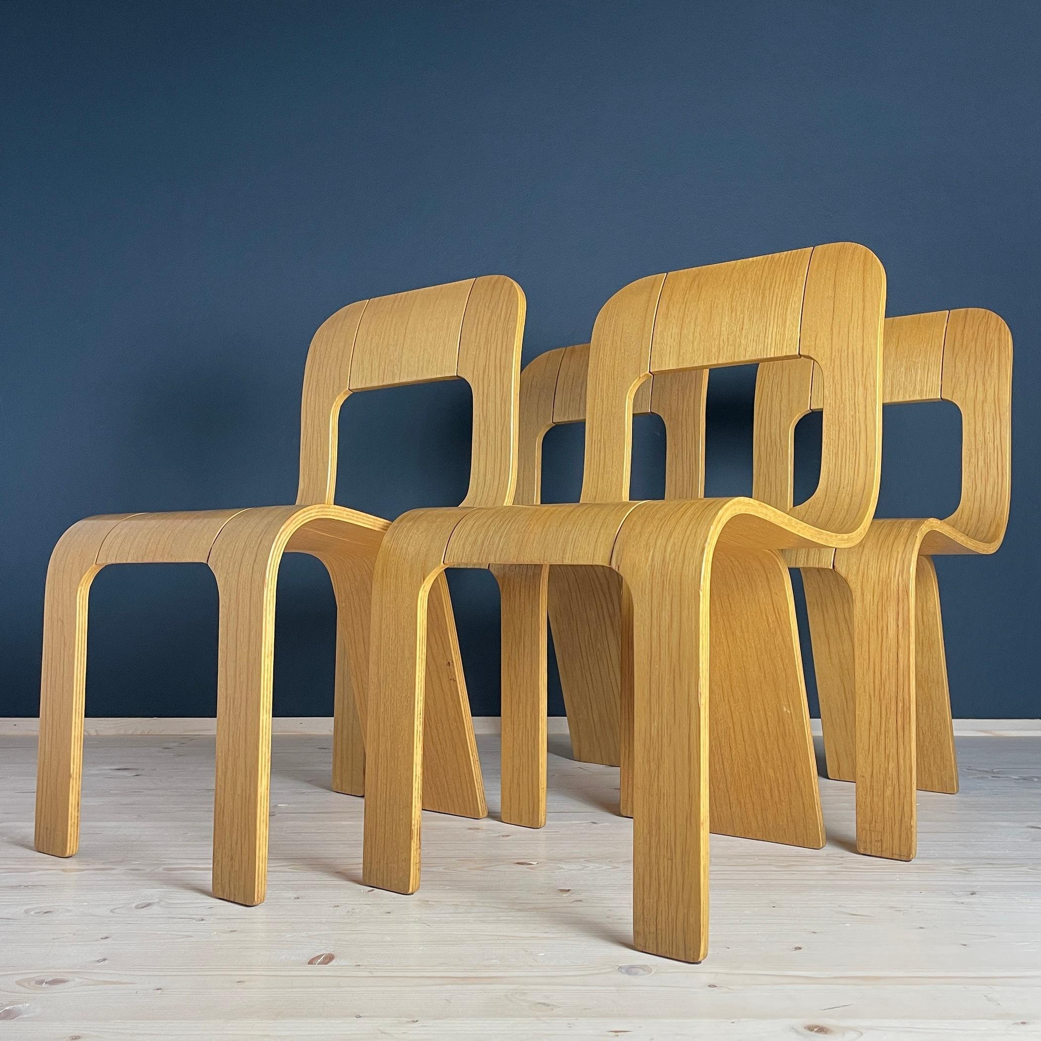 Plywood dining chairs Esse by Gigi Sabadin for Stilwood Italy 1973s Set of 4  For Sale 2