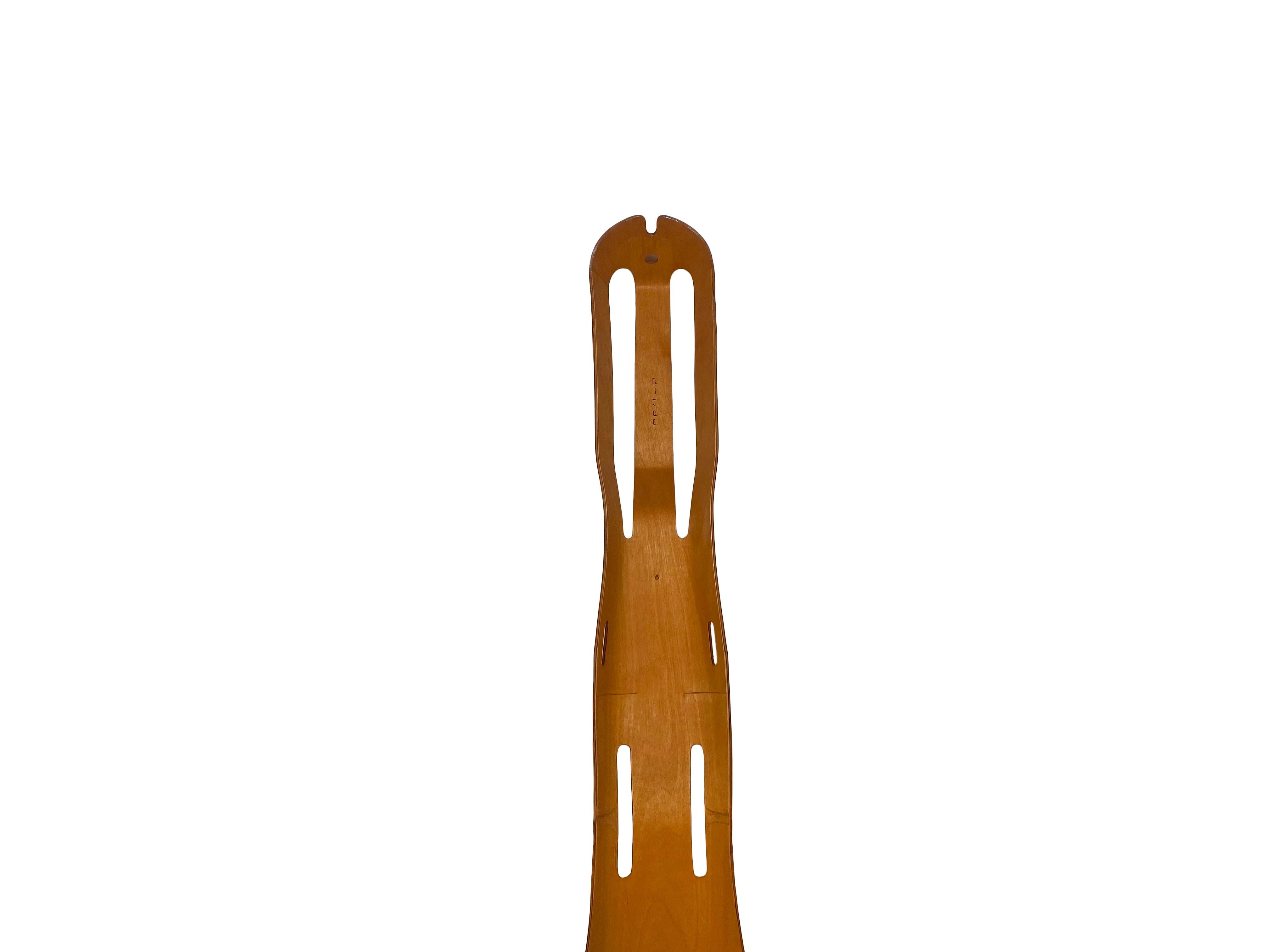 Plywood Leg Splint by Charles & Ray Eames in original Evans packing USA 1940s In Good Condition In WIJCKEL, NL