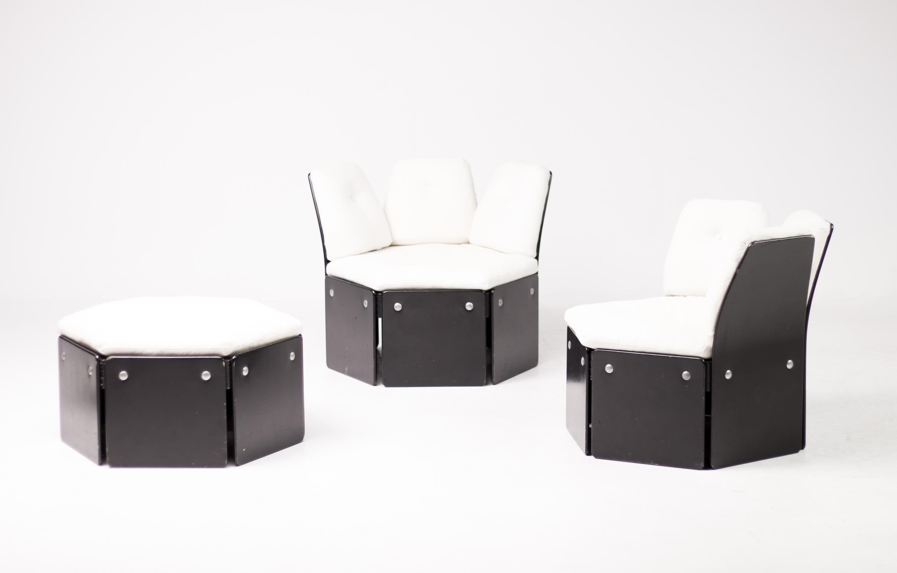 Plywood Lounge Chairs and Ottoman by Illum Wikkelso 5