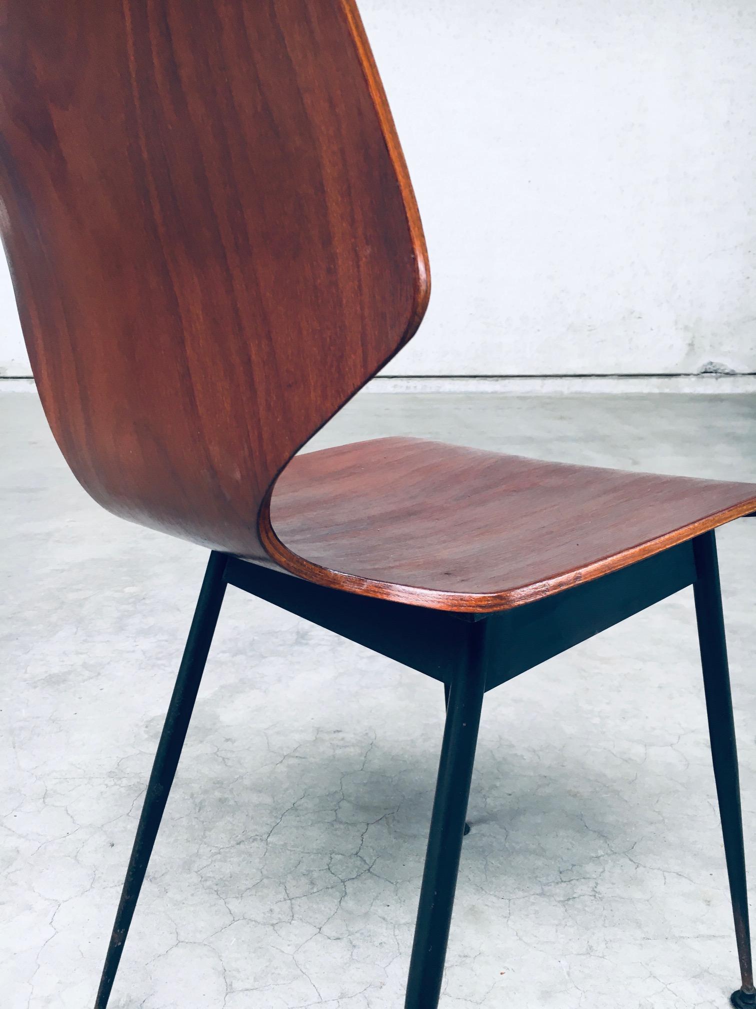 Sedie laterali in compensato attribuite a Carlo Ratti per Legni Curvati, Italia anni '50 in vendita 12