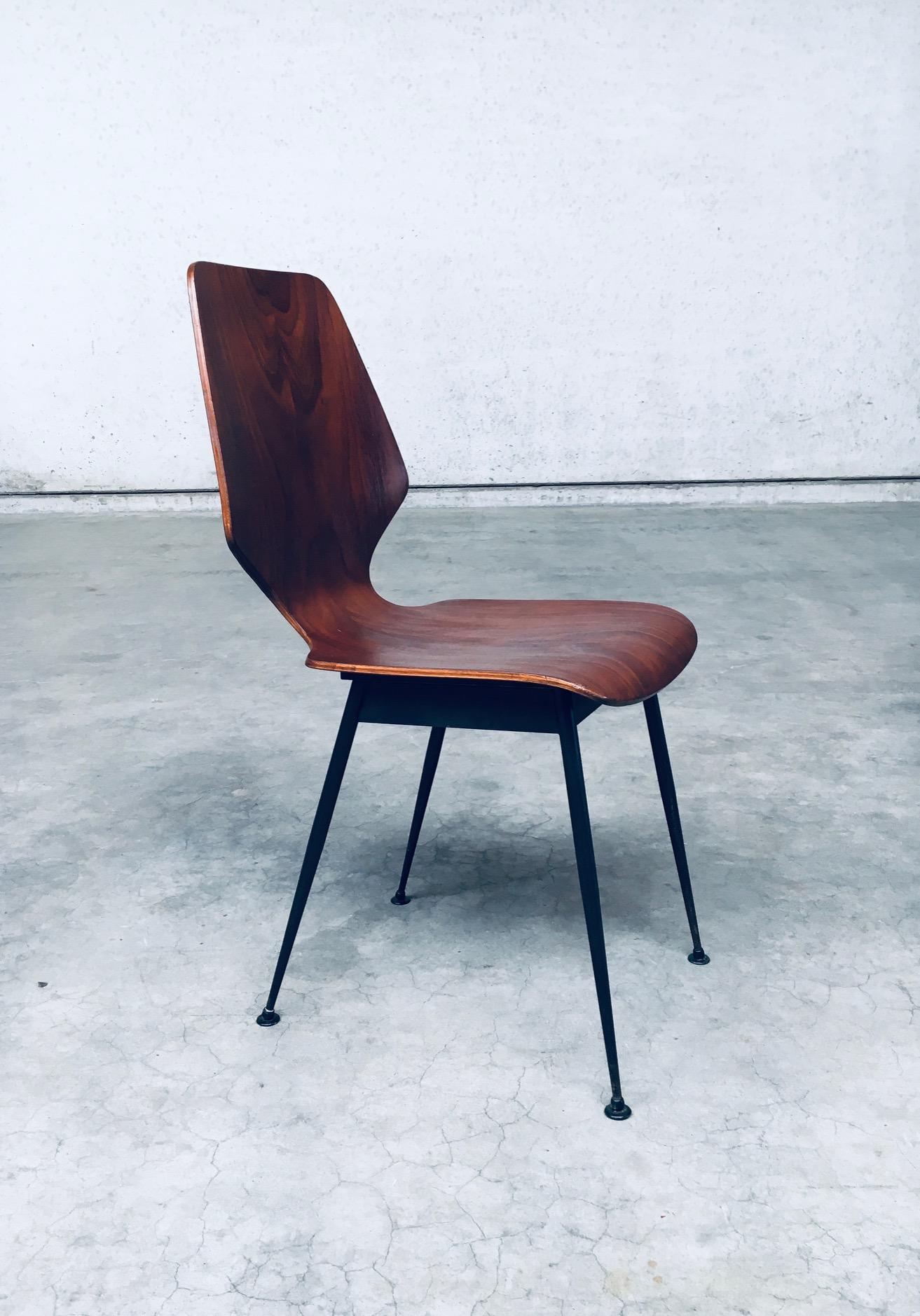 Sedie laterali in compensato attribuite a Carlo Ratti per Legni Curvati, Italia anni '50 in vendita 2