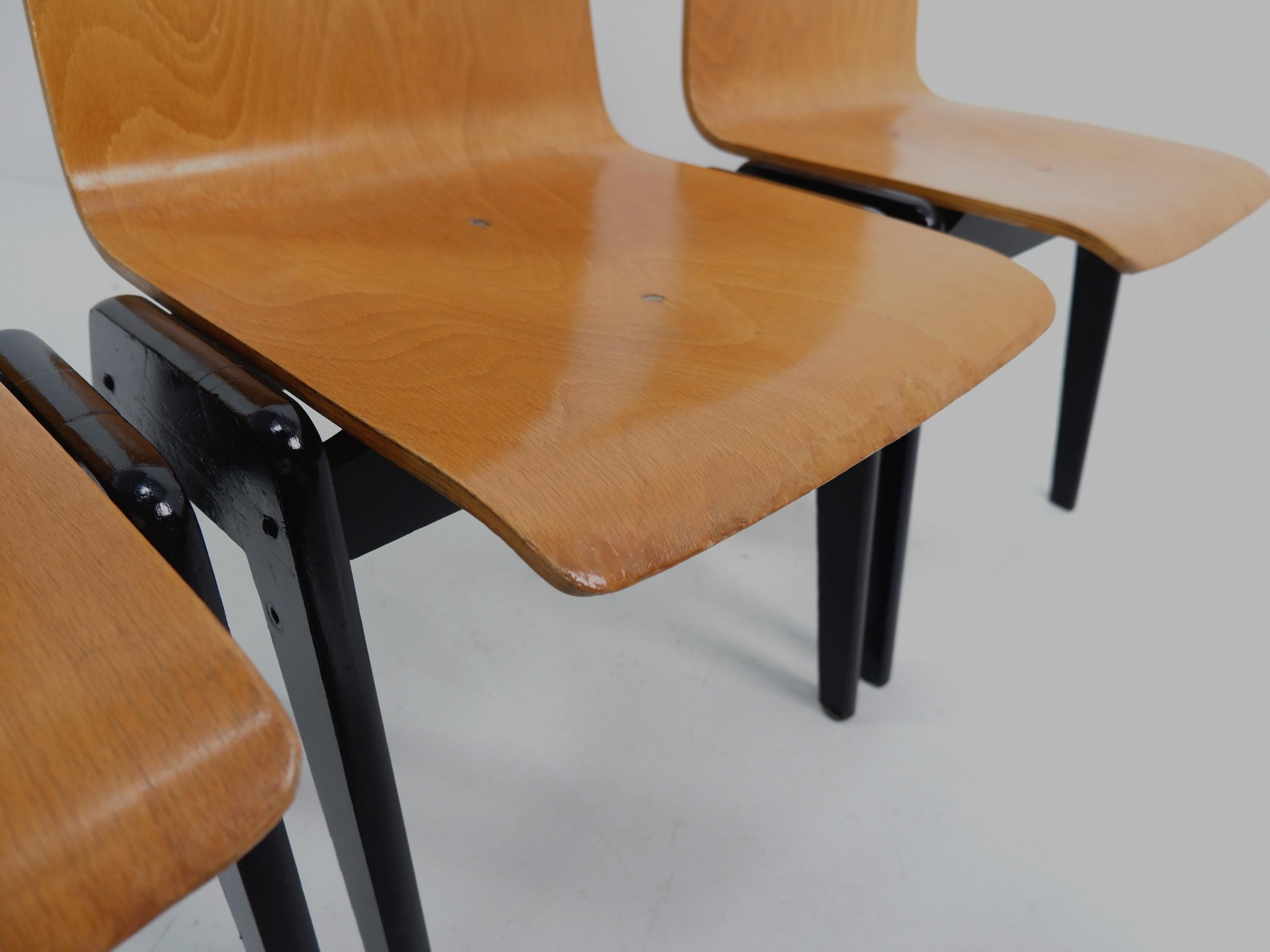 Plywood Stacking Chairs attrb. Roland Rainer, c.1950 For Sale 2
