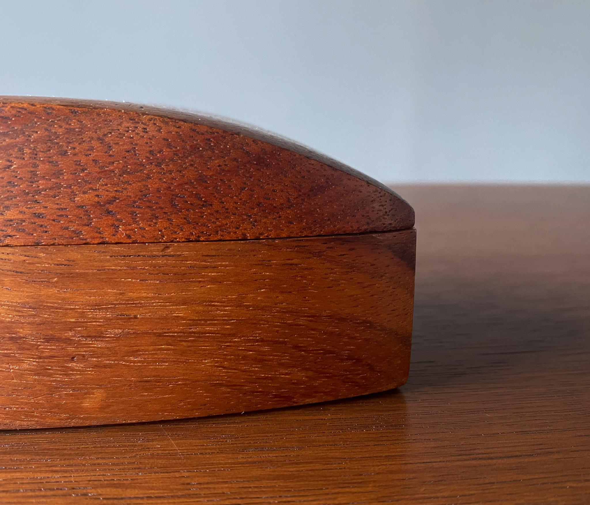 20th Century Po Shun Leong Handcrafted Koa Wood Box, USA, 1986 For Sale