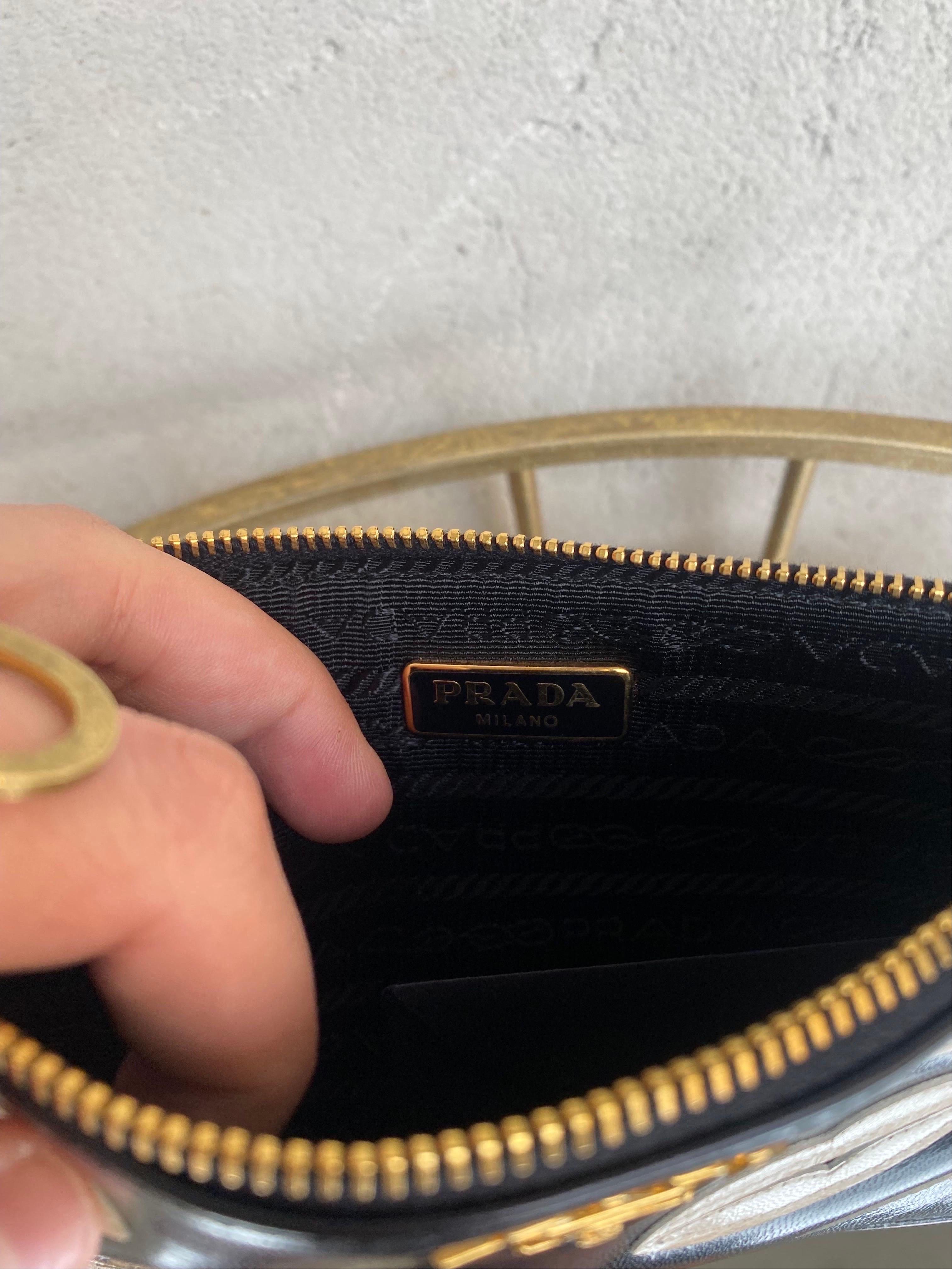 Pochette Bag Prada kiss 1