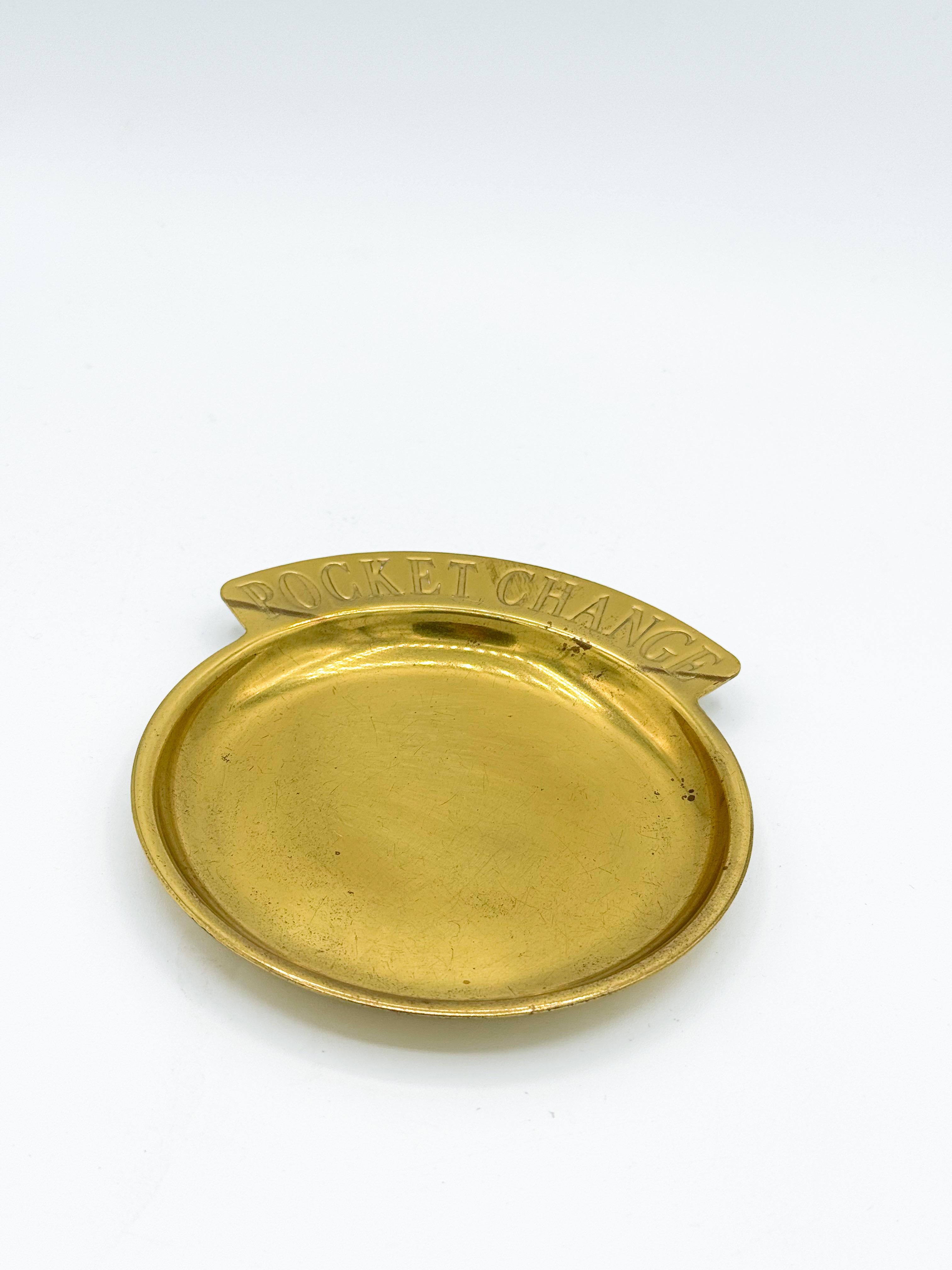 Pocket Change Plato de latón Catchall Vide Poche Moderno de mediados de siglo en venta