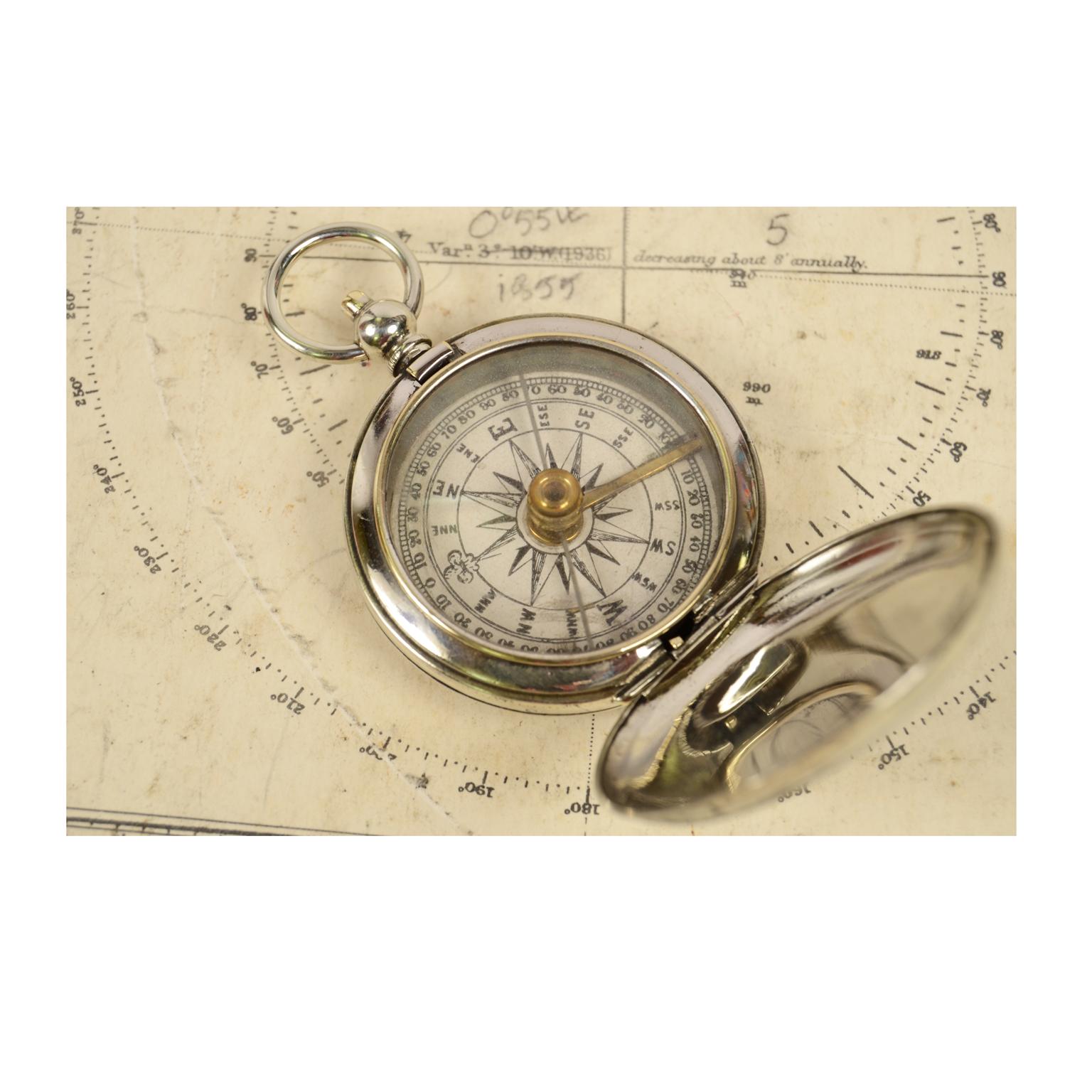 1900 compass