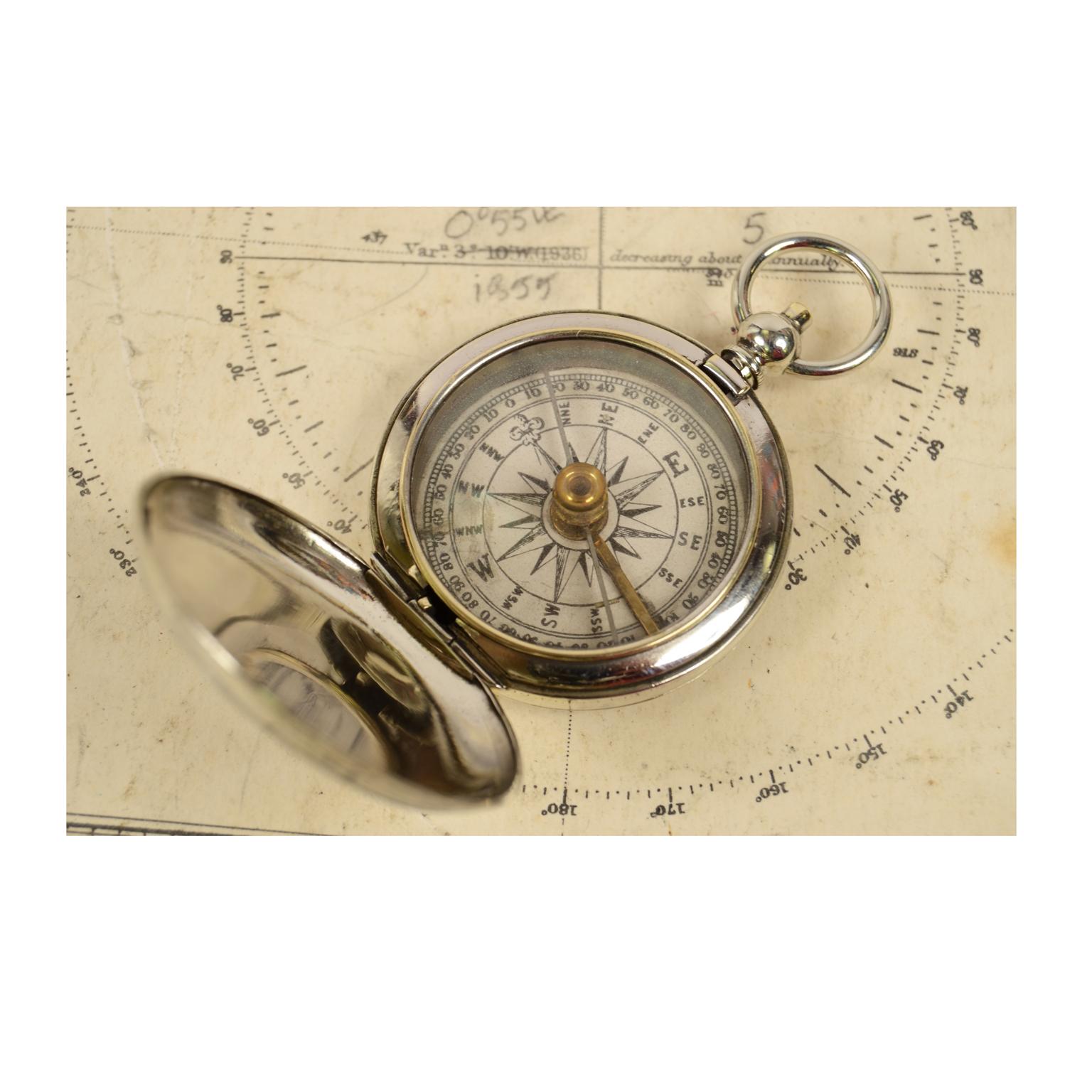 Pocket Compass for a British Officer, Early 1900s In Good Condition In Milan, IT