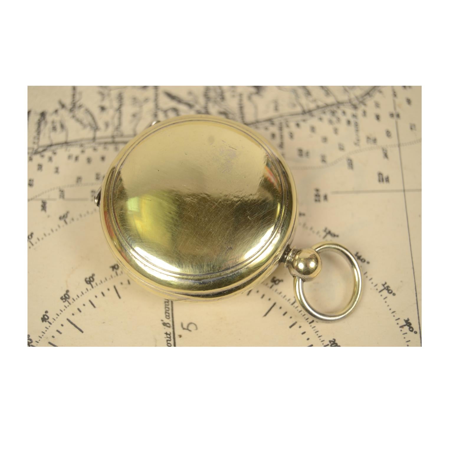 Pocket Compass Made in France in the 1920s In Good Condition In Milan, IT