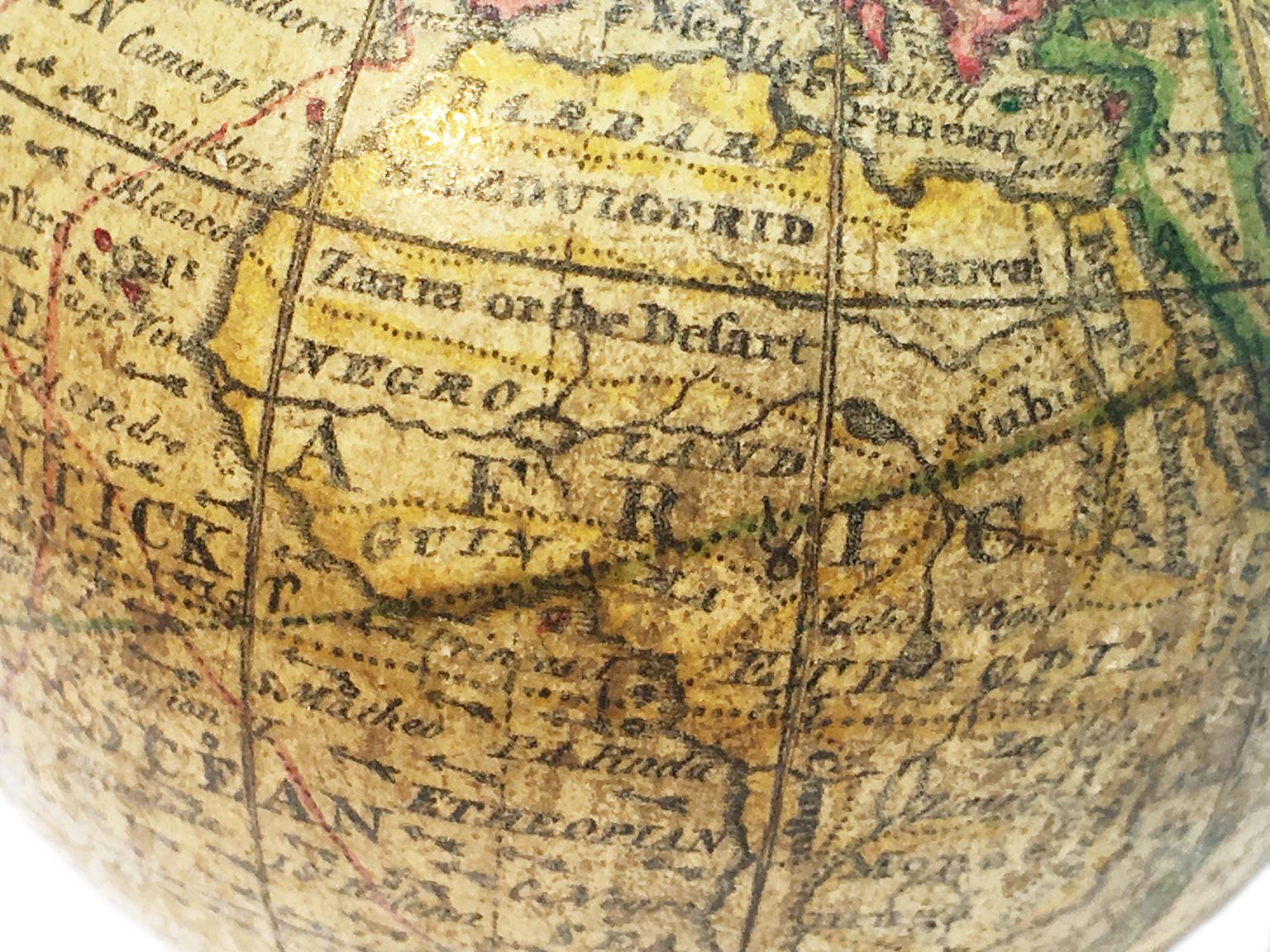 Globe de poche de Nathaniel Hill, Londres 1754 en vente 2