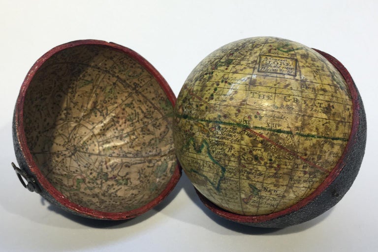 Pocket globe
London, between 1775 and 1798
Re-edition of the globe of Hermann Moll (1678-1732) dated 1719 

The globe is contained in its original case, which itself is covered in shark skin.

There are slight gaps in the original paint on the