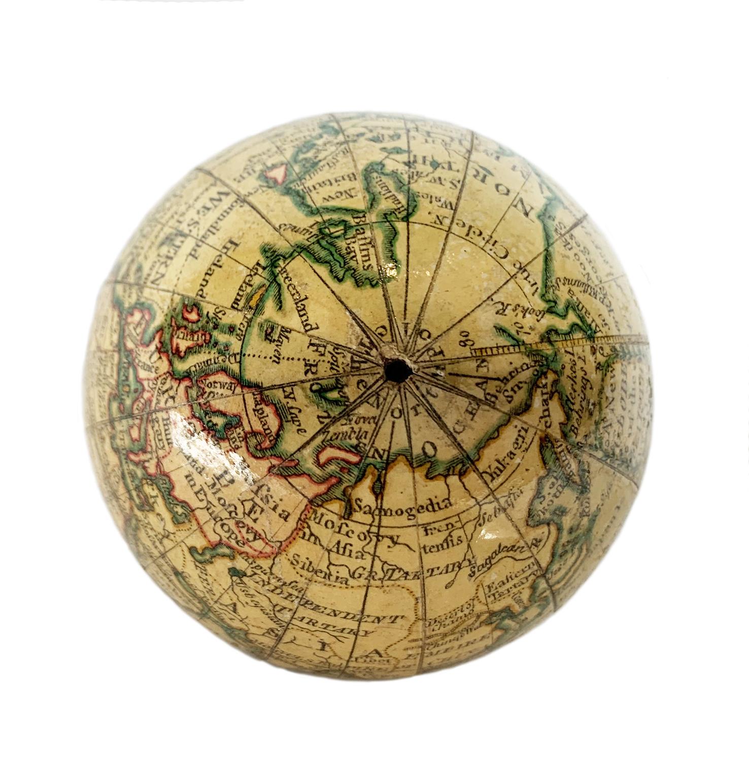 Pocket Globe, Nicholas Lane, Londres, après 1779 en vente 9