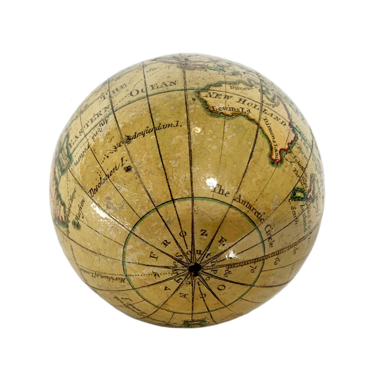 Pocket Globe, Nicholas Lane, Londres, après 1779 en vente 10