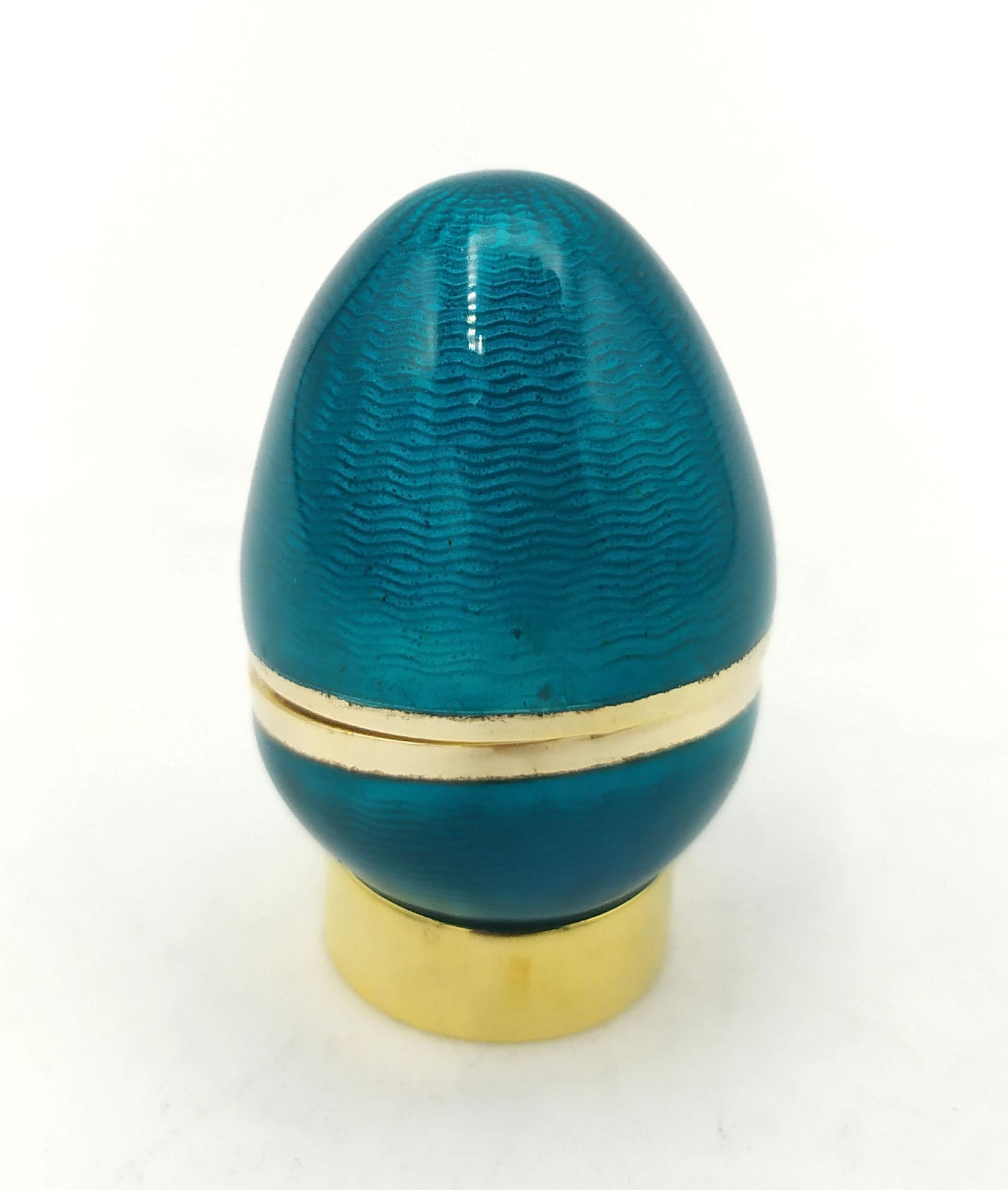 Italian Pocket Pill Box like Egg sea color Enamel Sterling Silver Salimbeni For Sale