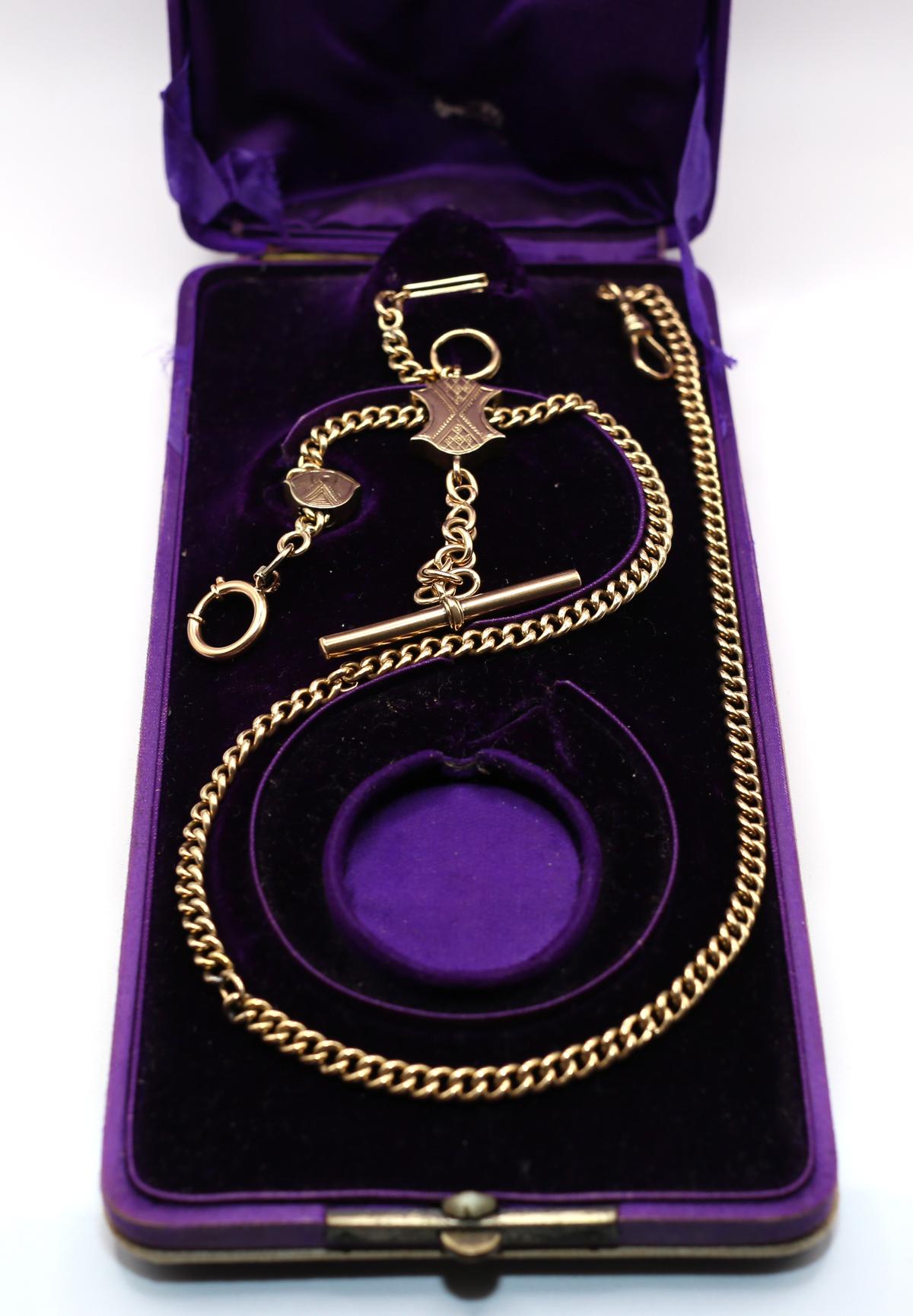 Pocket Watch Chain 56 Yellow Gold Purple Box, 1900 For Sale 10