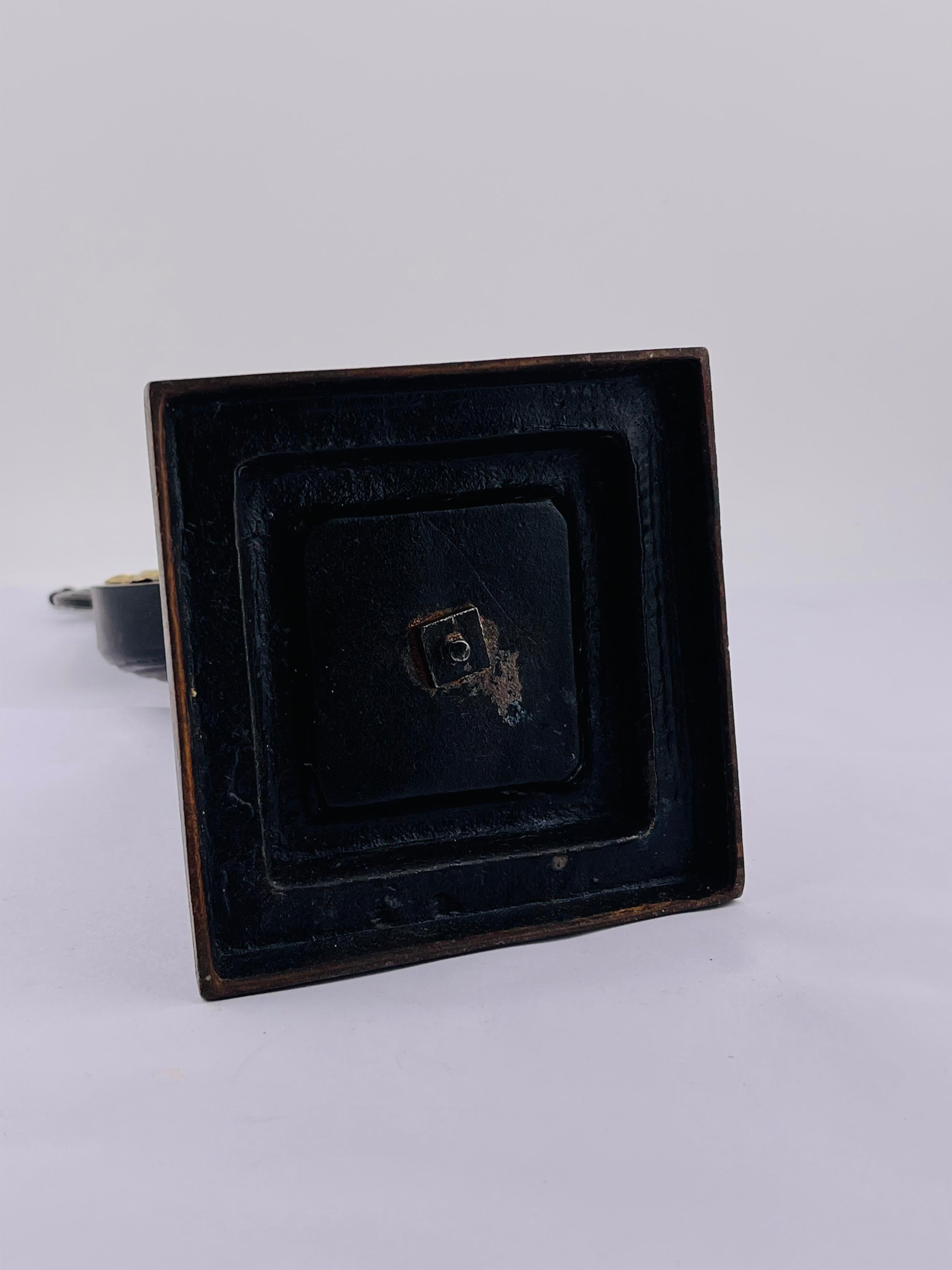 Porte-montre de poche avec lyre 1180 fer de Berlin en vente 5