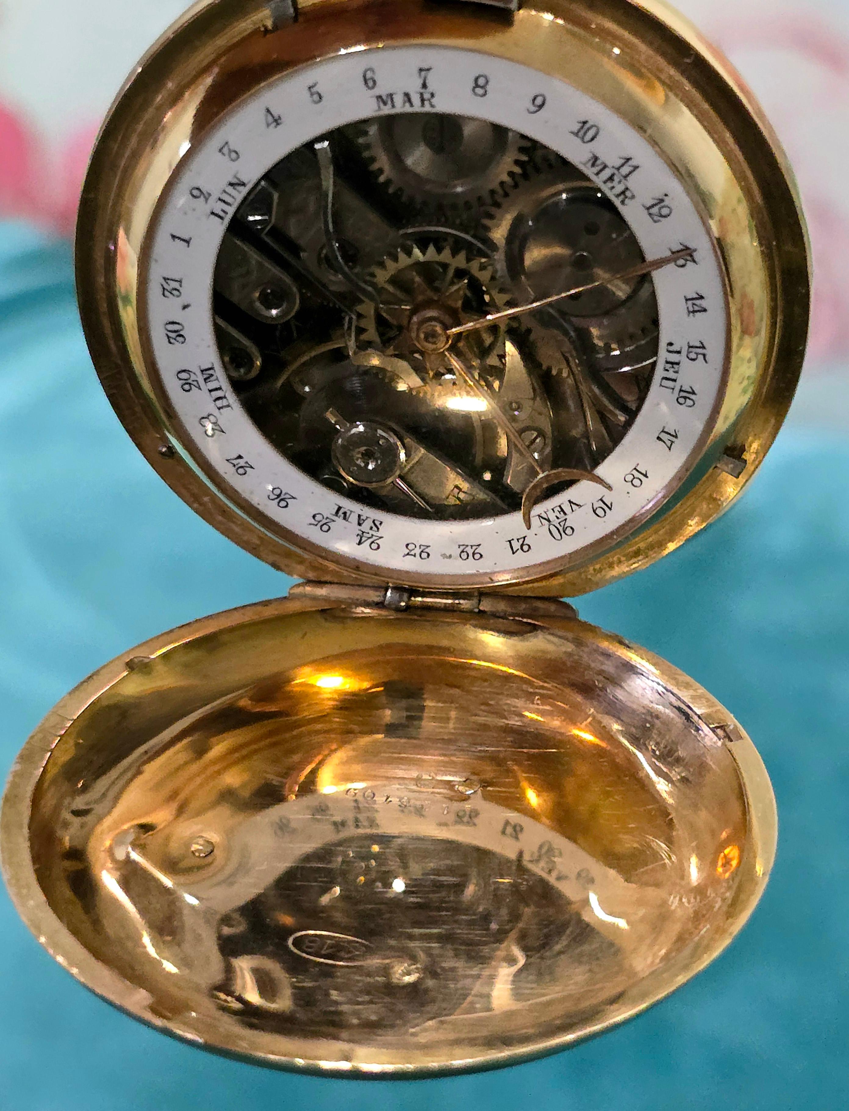 Pocket Watch In 18 Carat Gold, Dating From Around 1900 with calendar For Sale 5